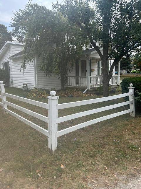 Saint Paris, OH 43072,145 E Lawn Avenue