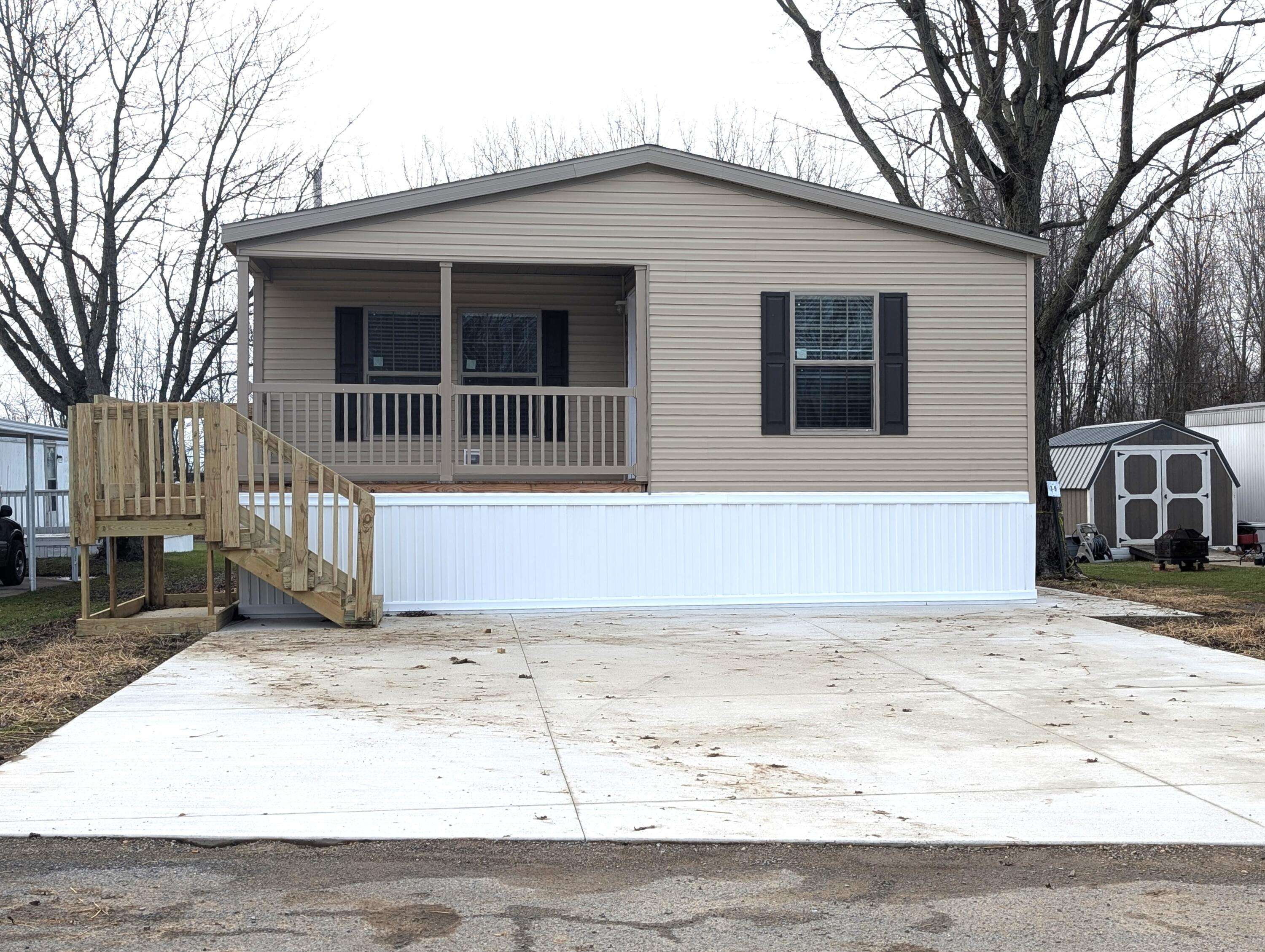 Lakeview, OH 43331,10885 Pine Circle Circle #39