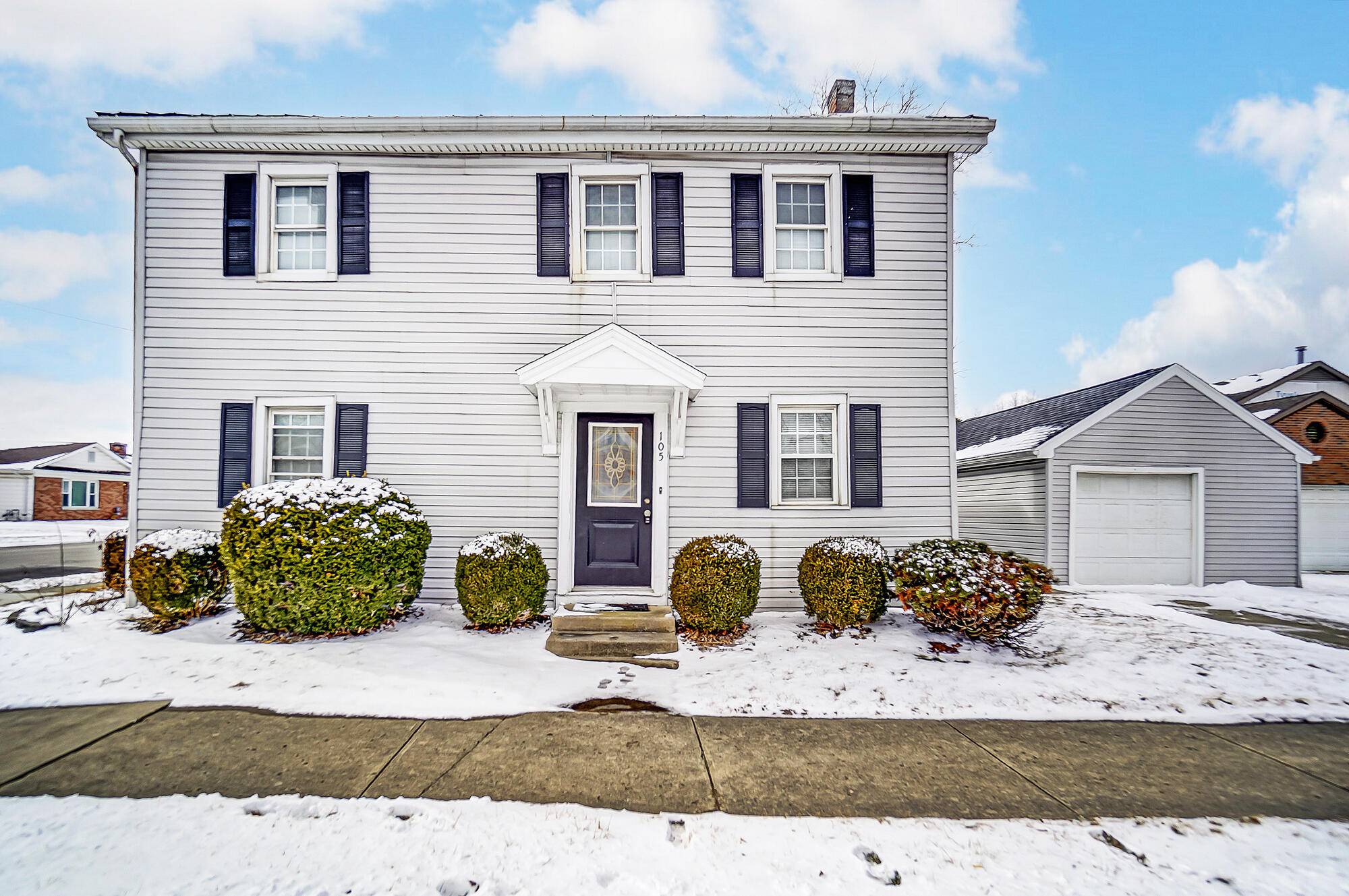 Minster, OH 45865,105 N Main Street