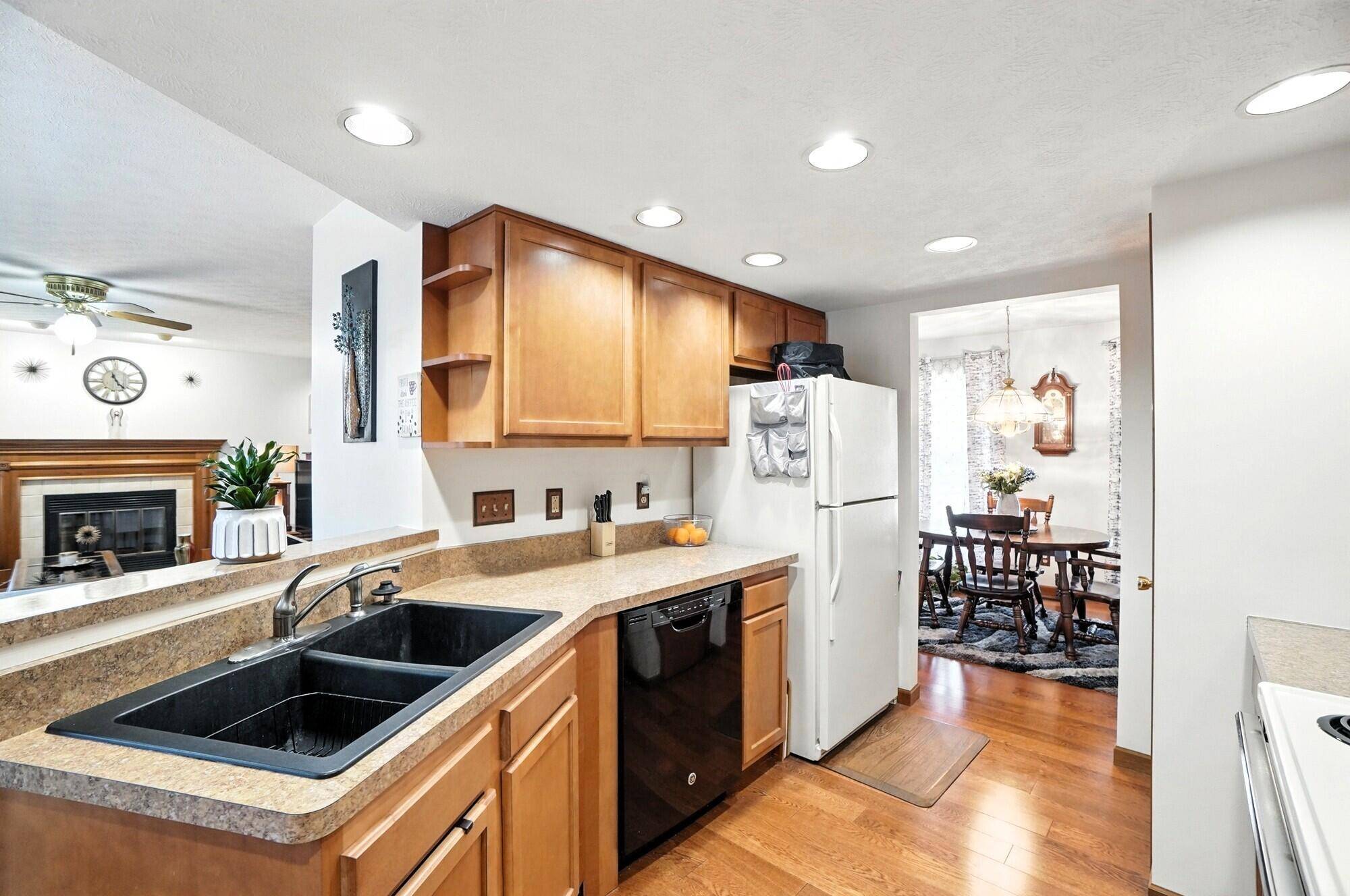 Springfield, OH 45503,2100 Simon Court