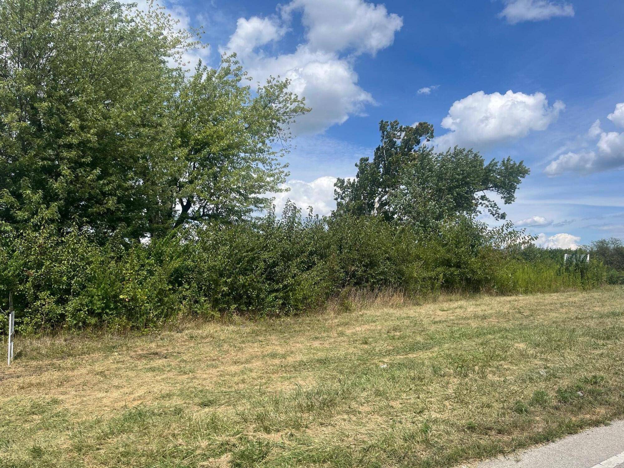 Brookville, OH 45309,7005 E Westbrook Road