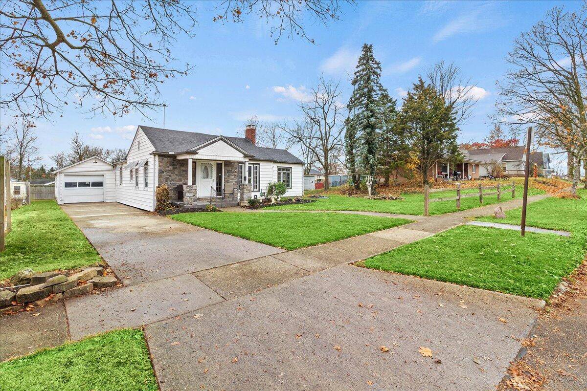 Bellefontaine, OH 43311,552 E Chillicothe Avenue