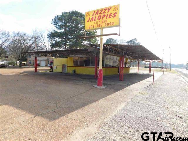 Quitman, TX 75783,601 S Main
