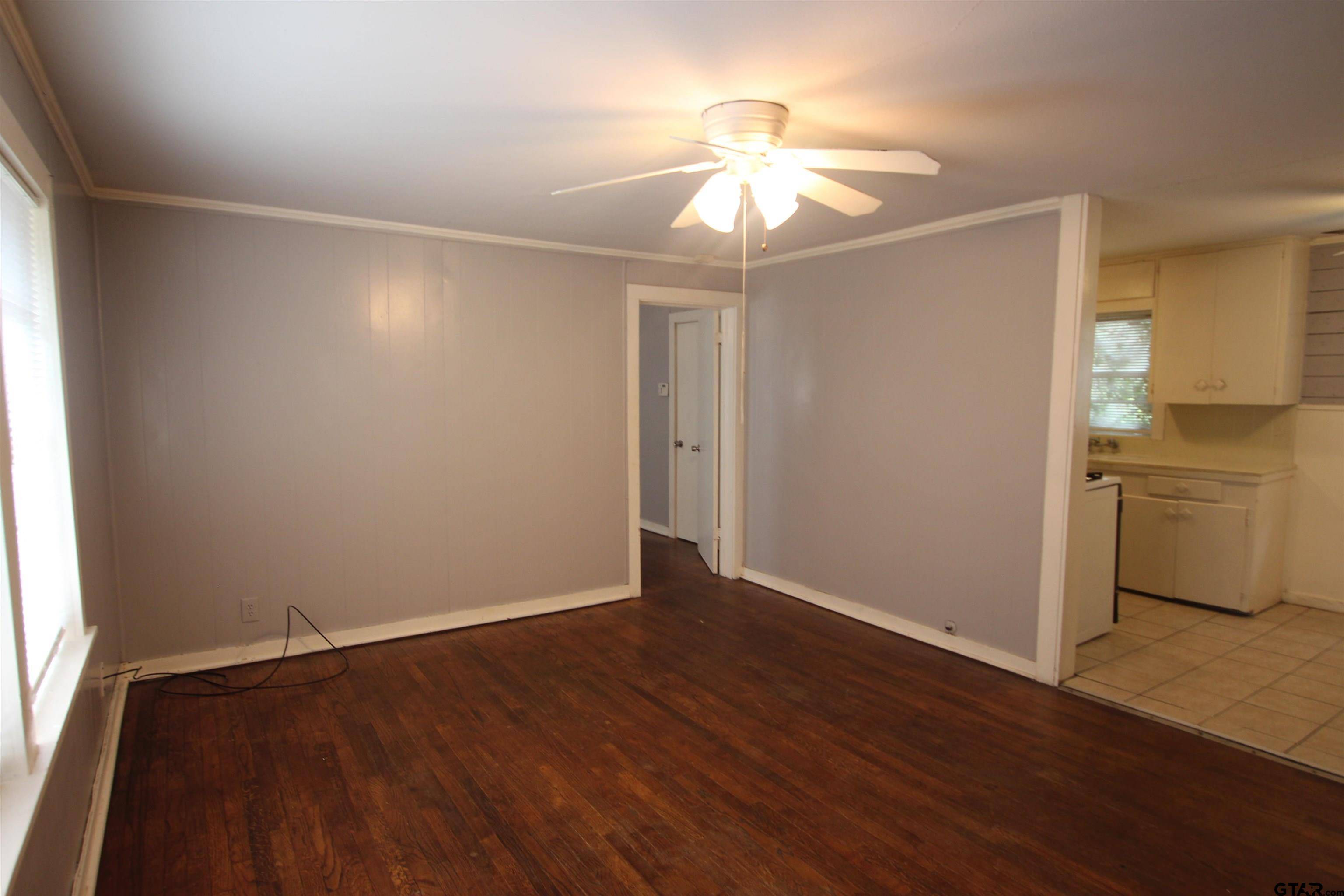 Tyler, TX 75701,518 W. Charnwood Unit A