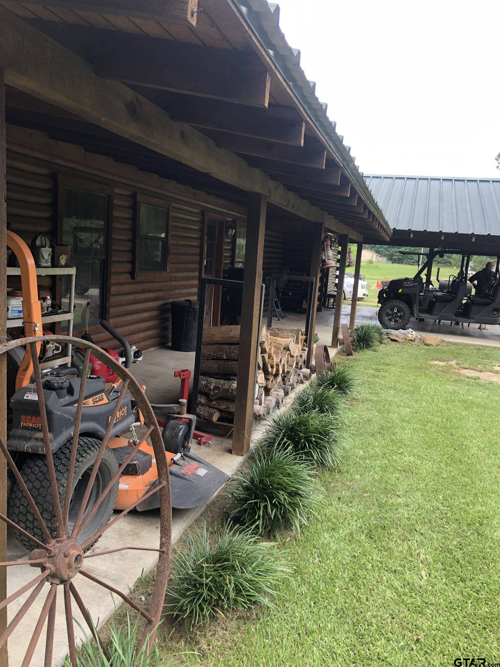 New London, TX 75682,3762 N County Road 111