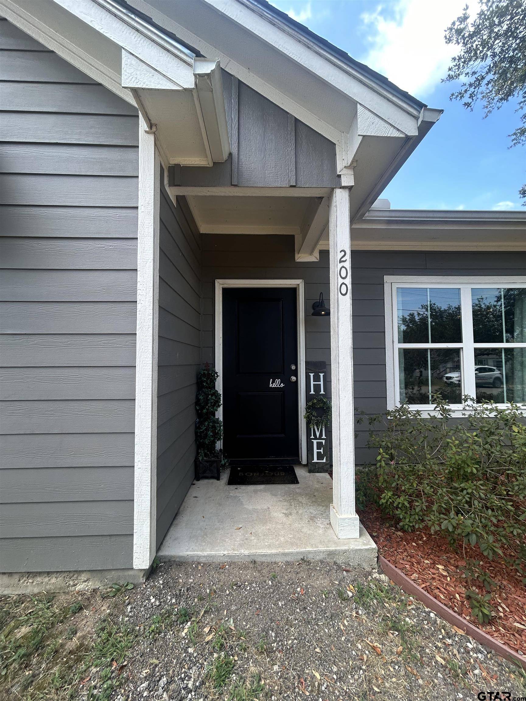 Arp, TX 75750,200 Parker St