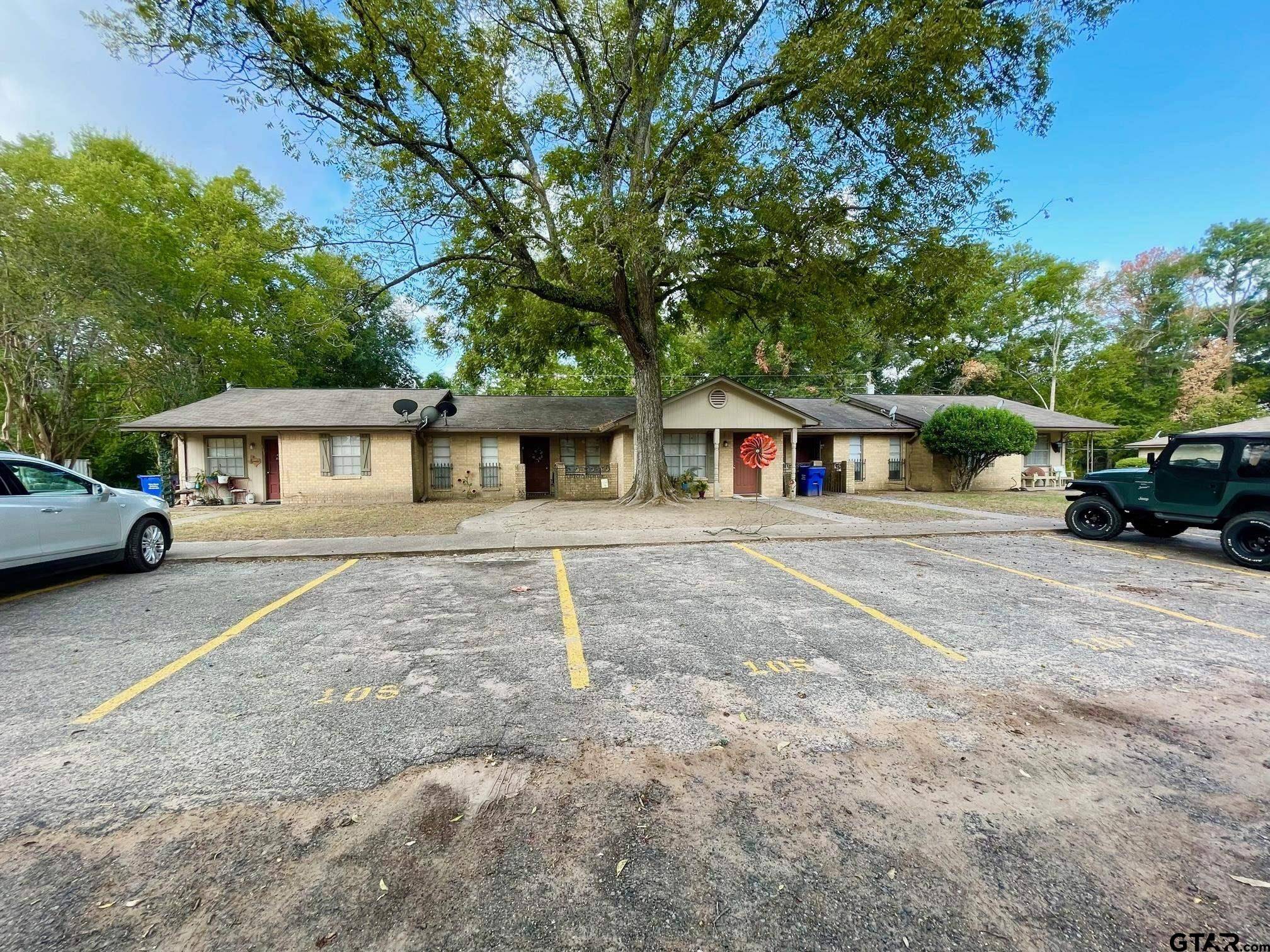 Crockett, TX 75835,2301 N 6th Street / Green Meadows