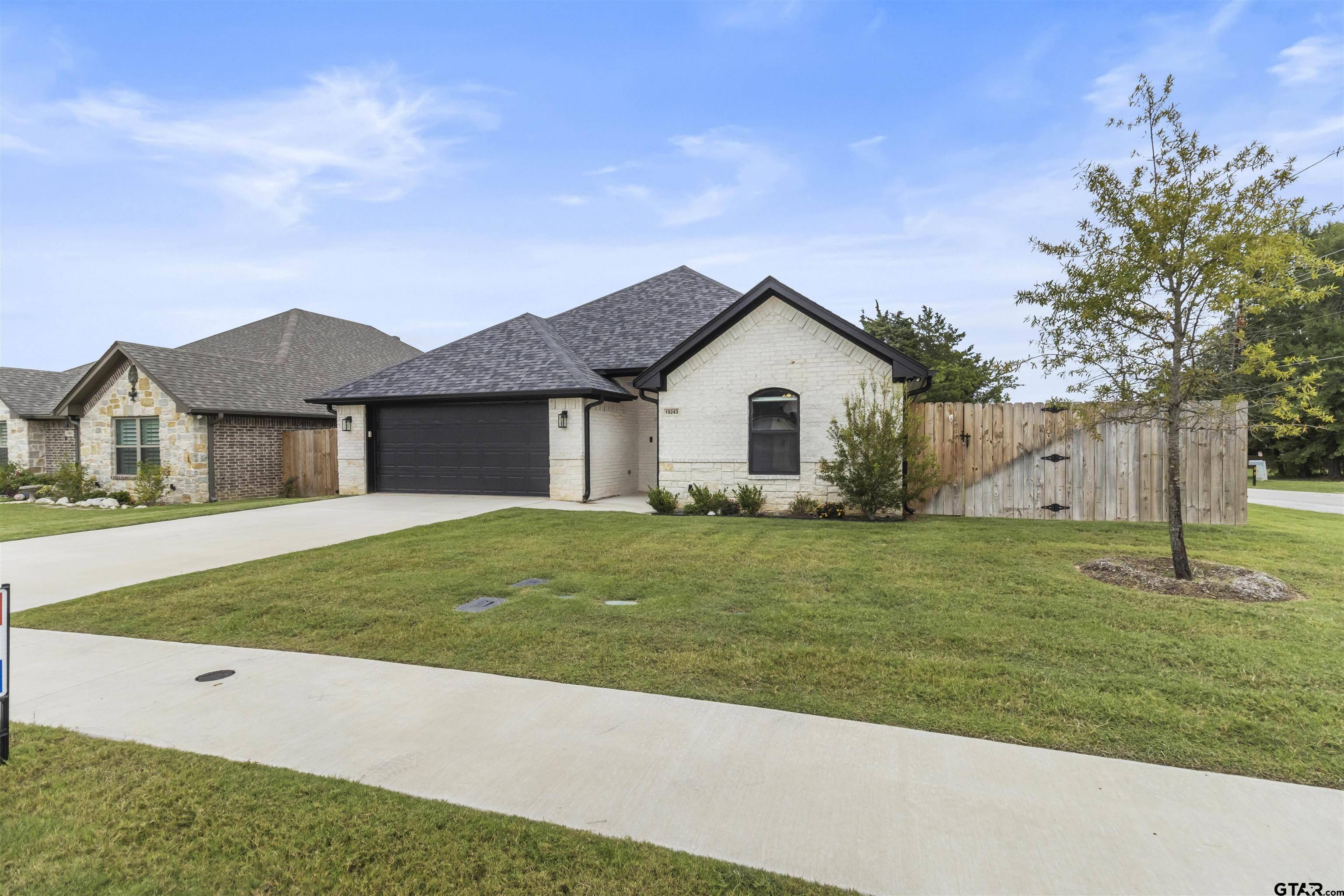 Flint, TX 75762,19243 Seneca Dr