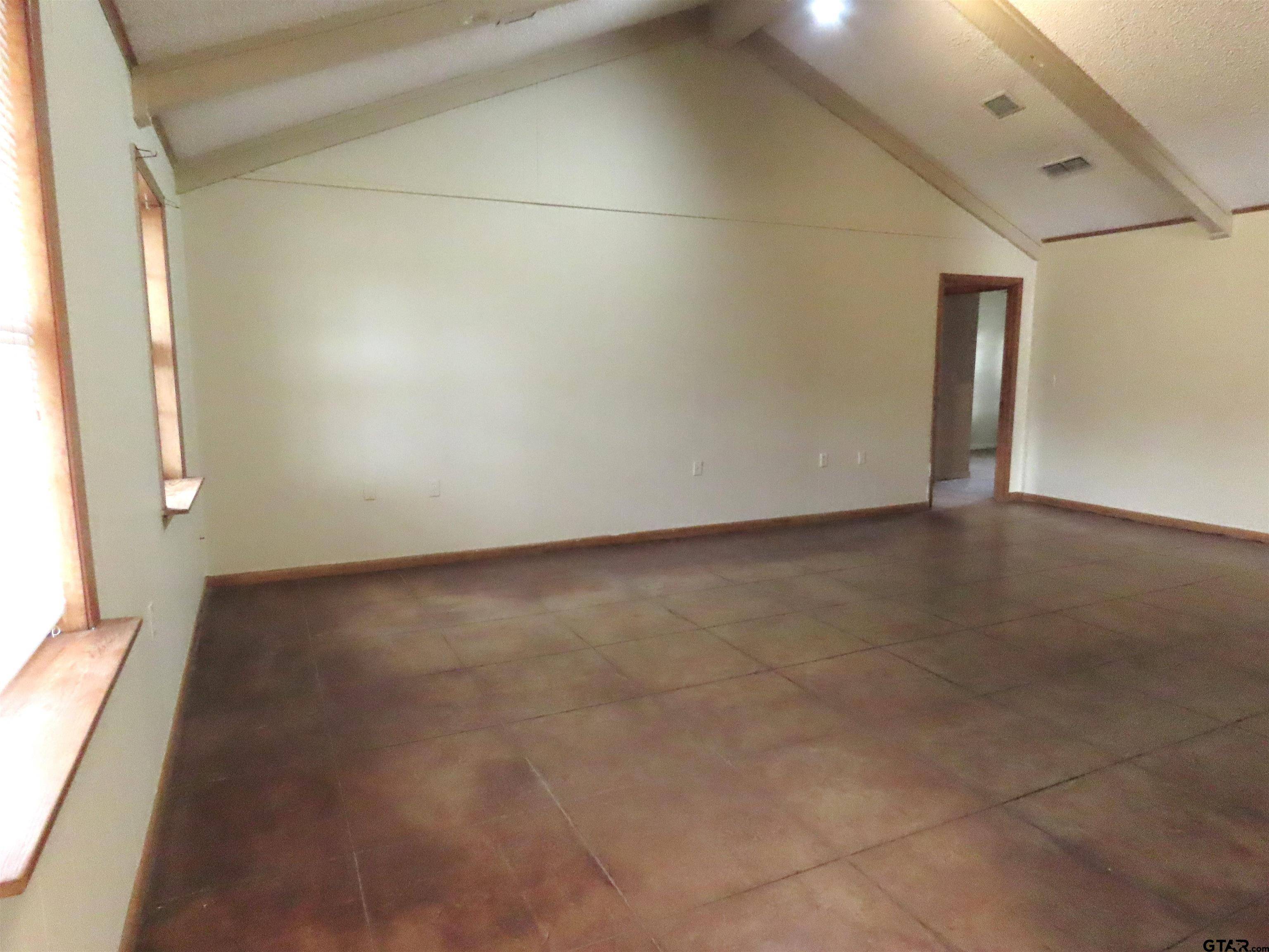 Whitehouse, TX 75791,311 Senter Ave.