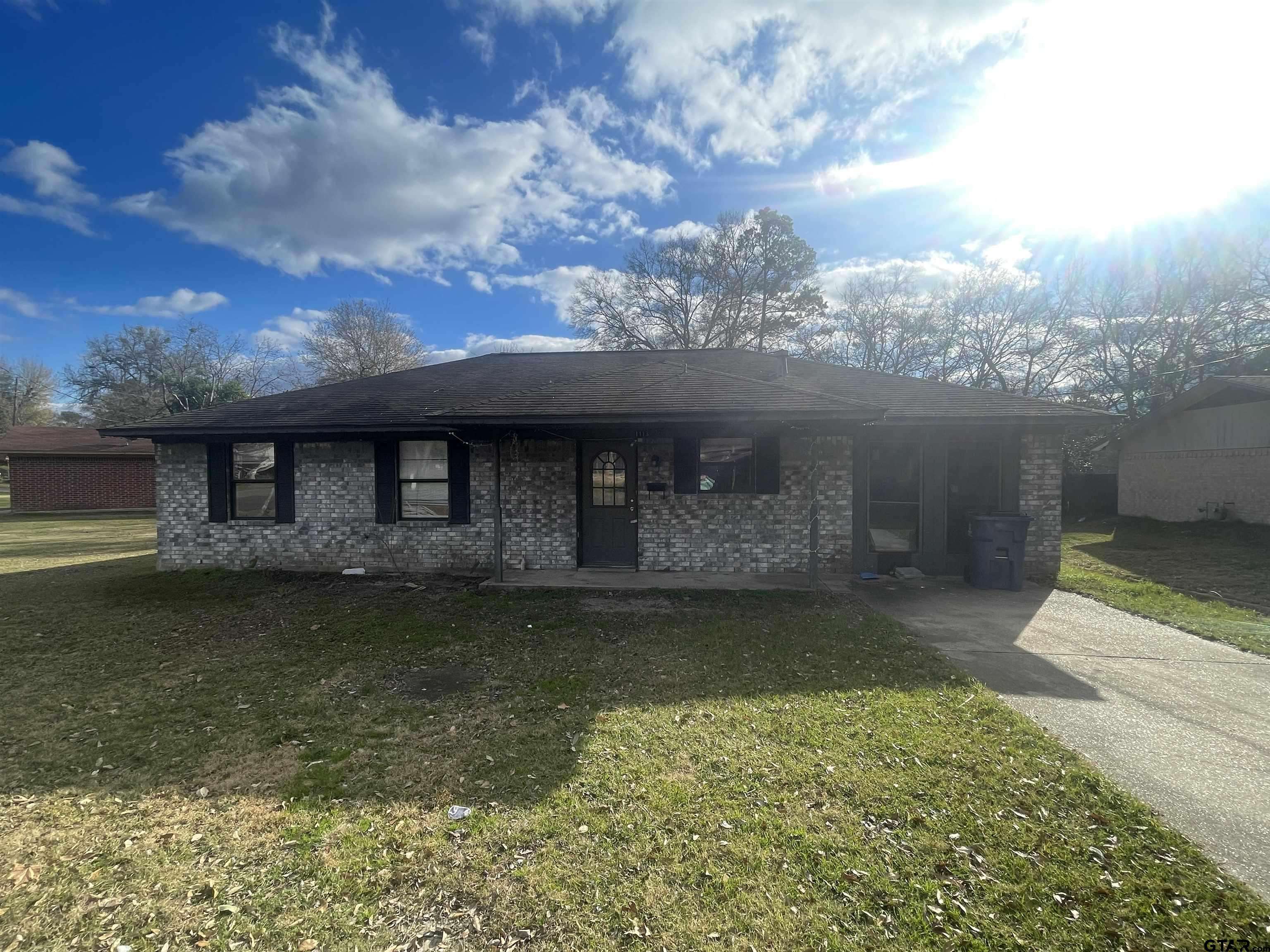 Mt Pleasant, TX 75455,1113 W 13th