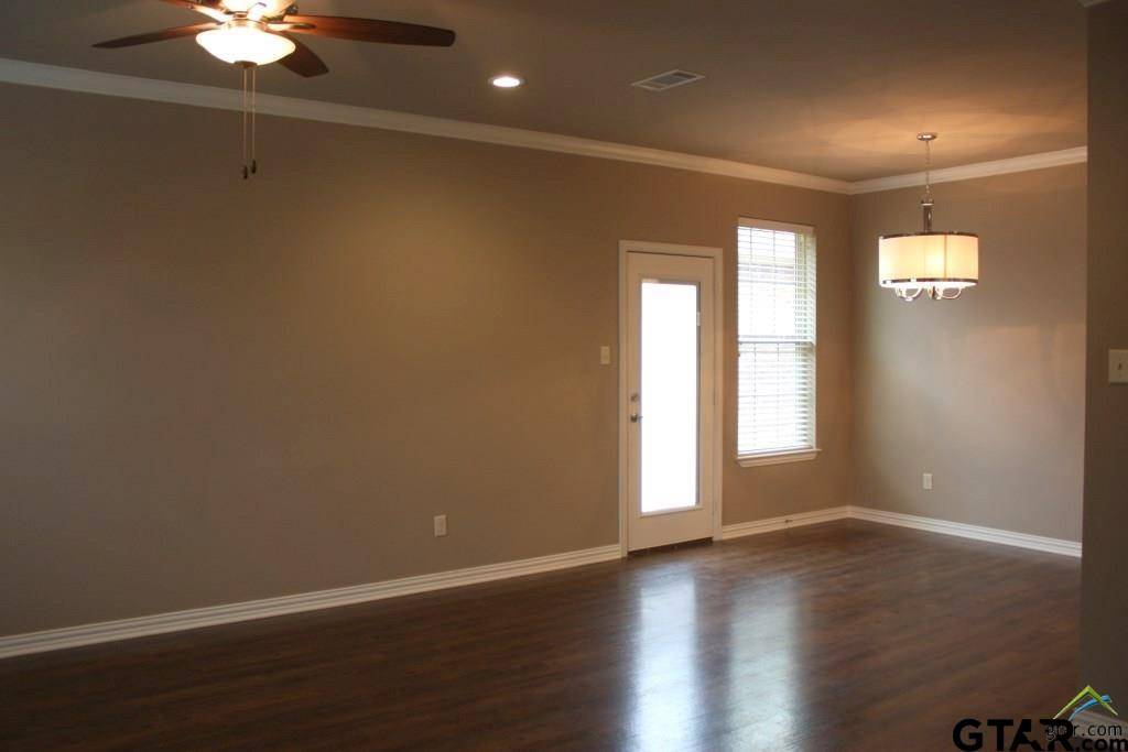 Tyler, TX 75703,5006 Forestwood