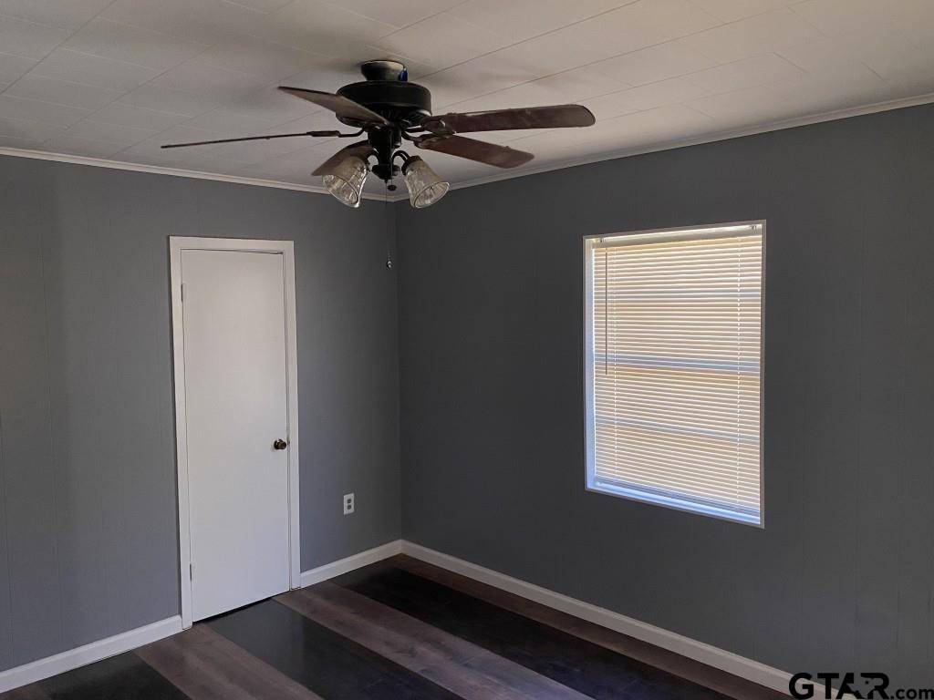 Arp, TX 75750,205 Mills St.