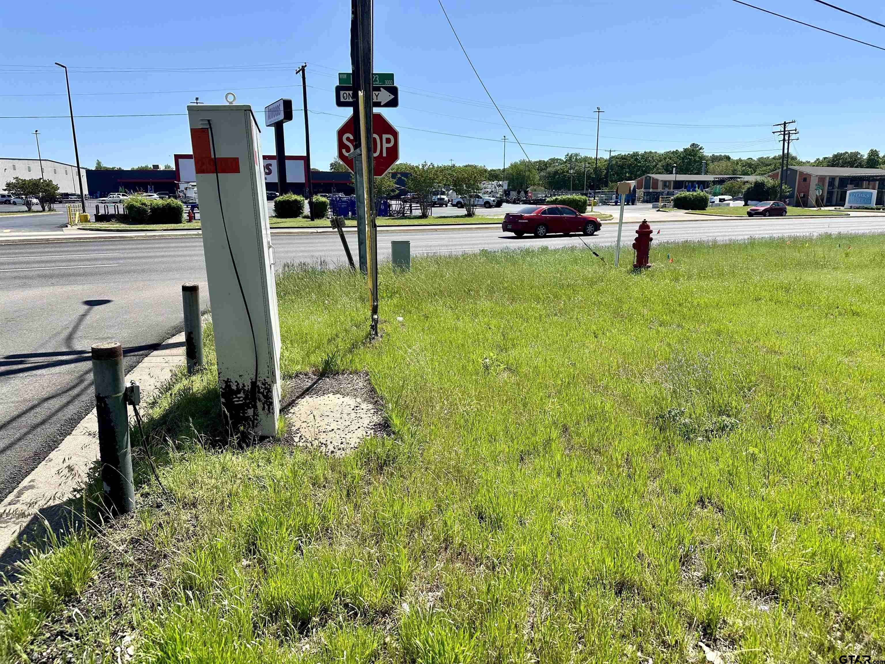 Tyler, TX 75702,3001 W Northwest Loop