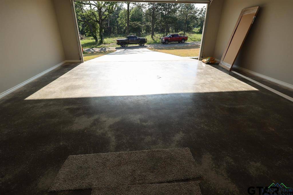 Diana, TX 75640,120 HEARTLAND WAY
