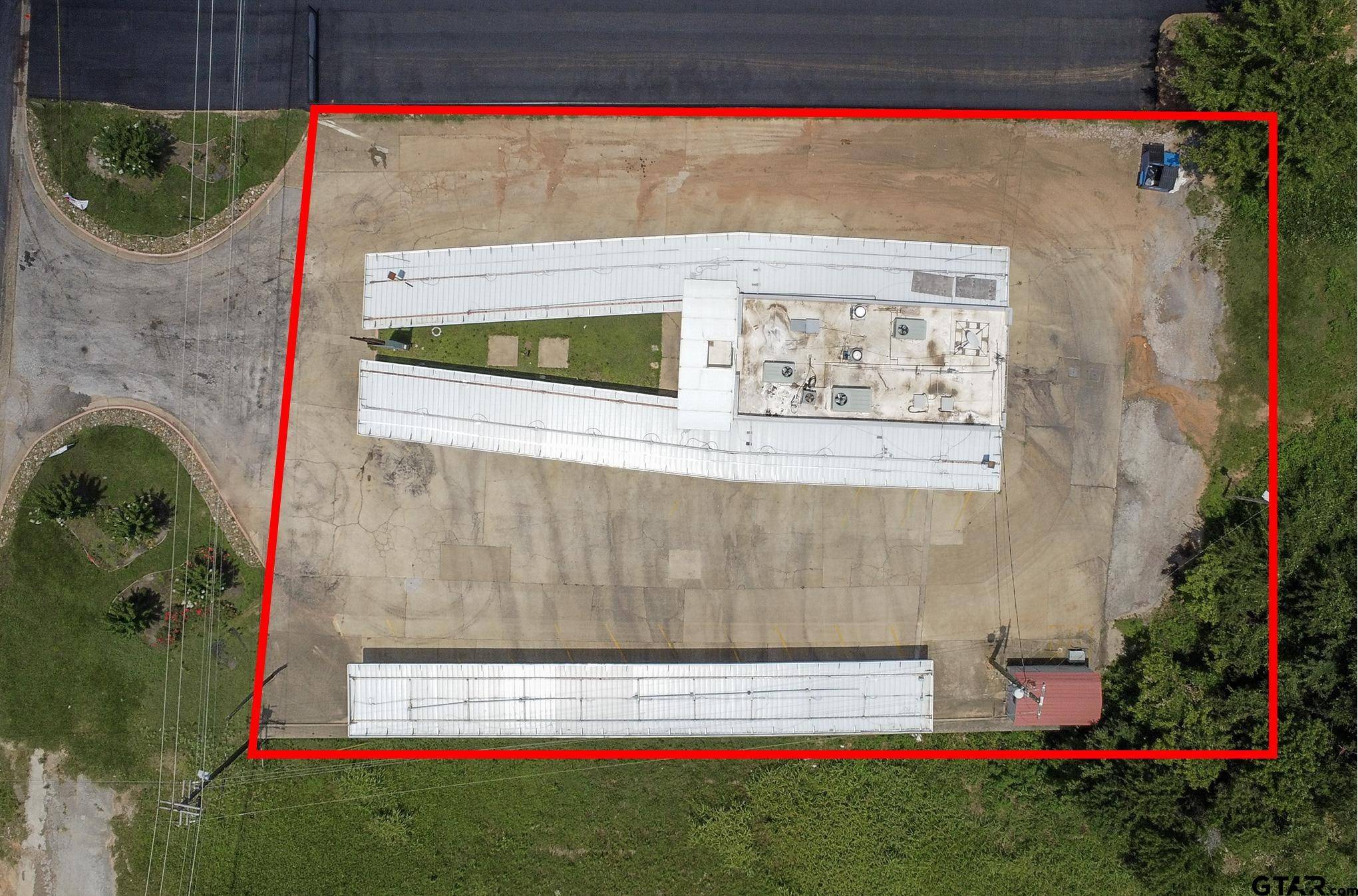Henderson, TX 75652,500 N US 79
