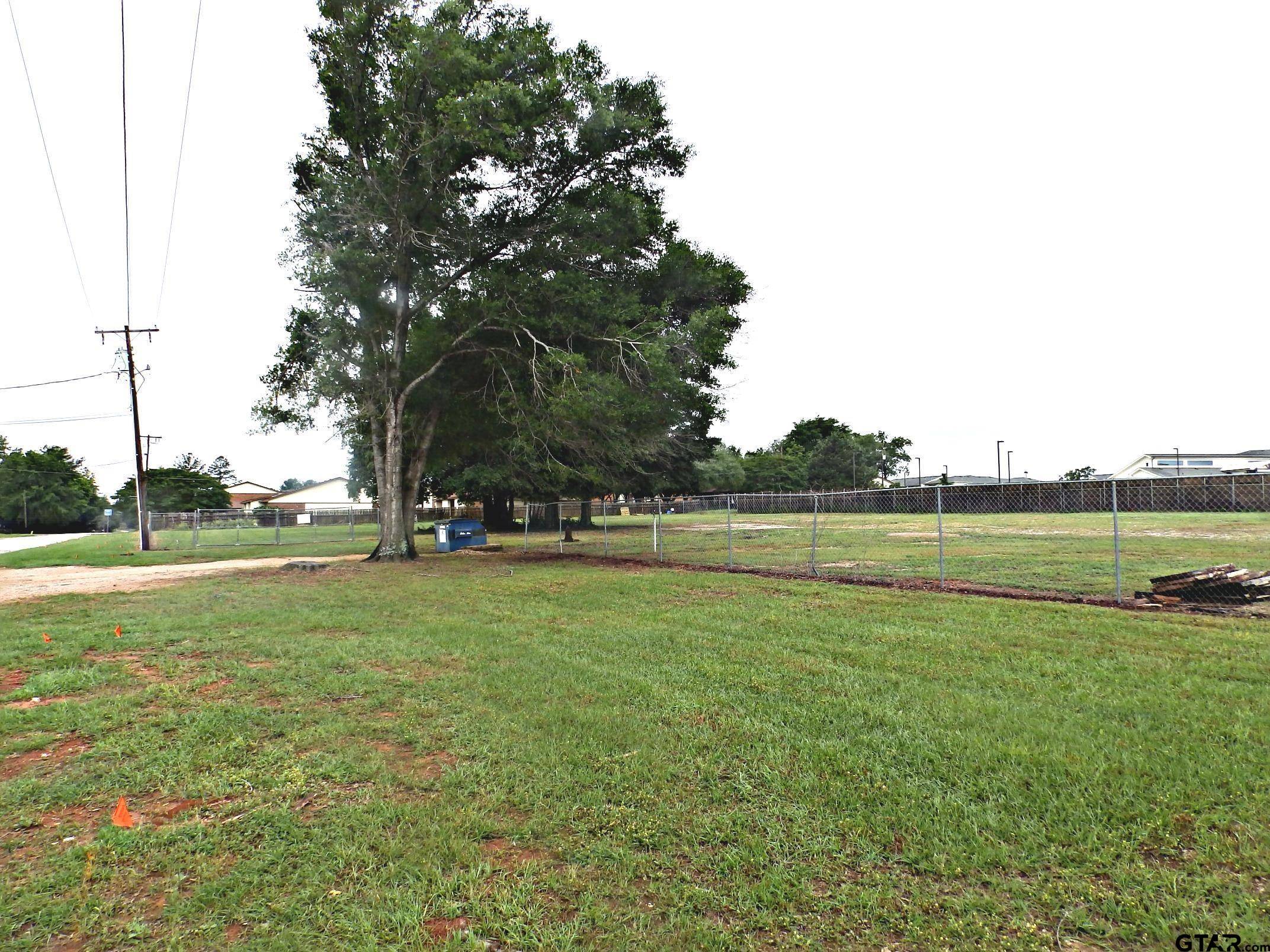 Palestine, TX 75801,6003 N Loop 256