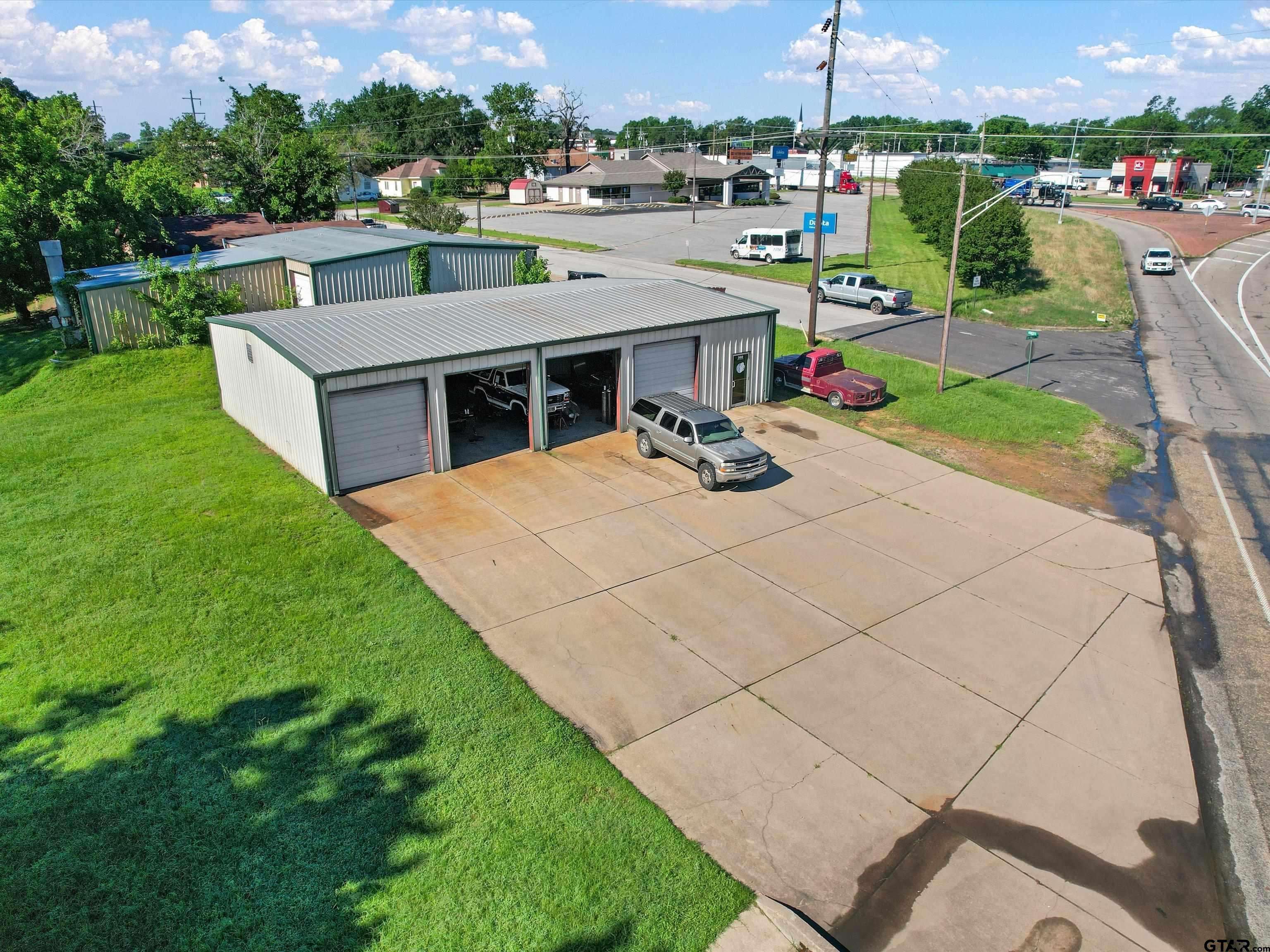 Gilmer, TX 75644,300 N State Hwy 155