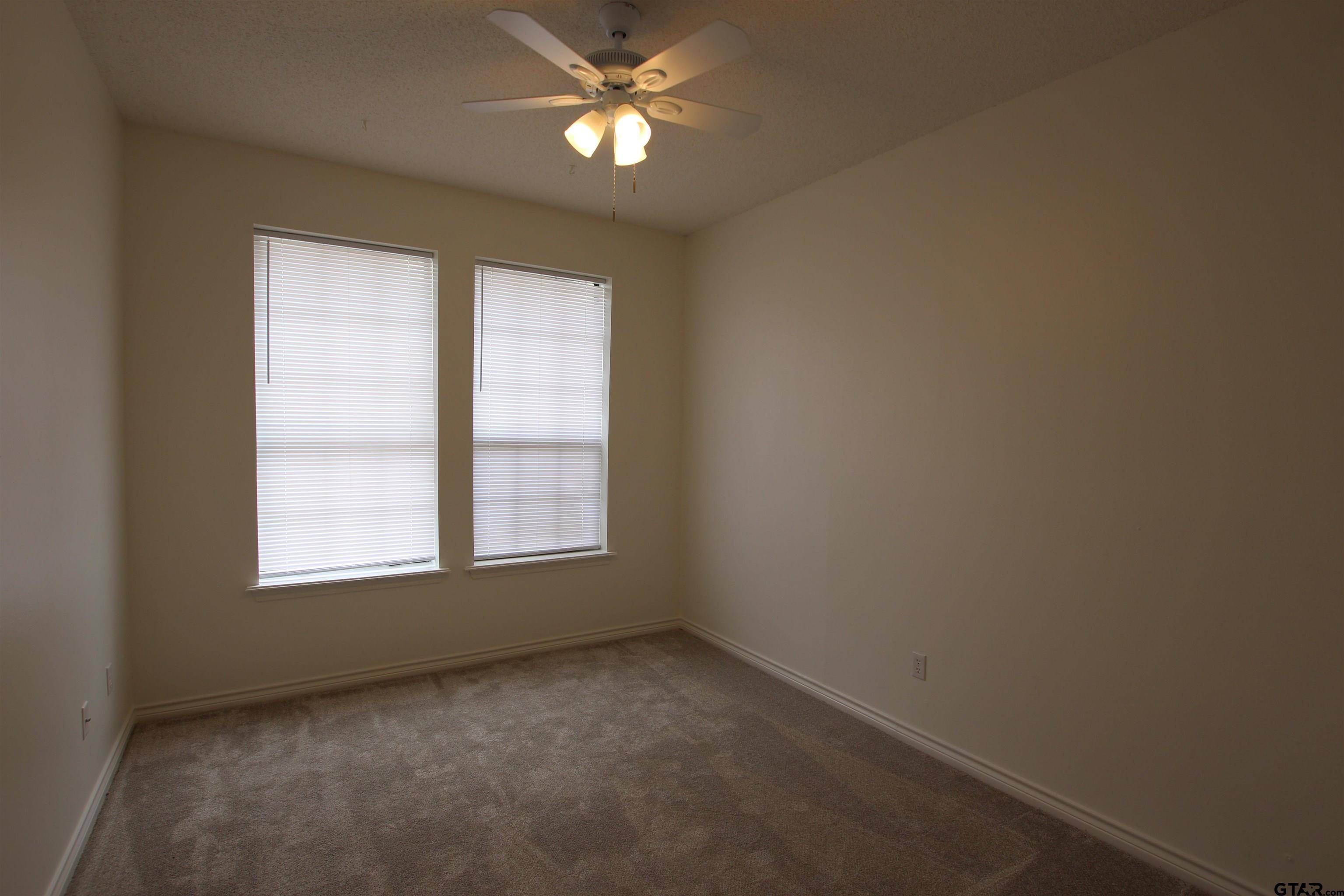 Tyler, TX 75703,5963 Creekside Circle