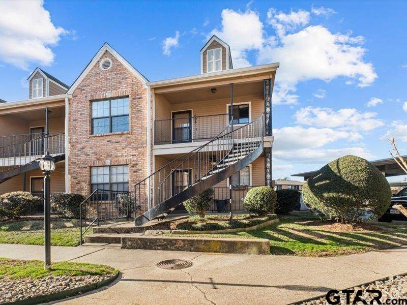 Tyler, TX 75703,400 W Southtown Dr. Unit 608