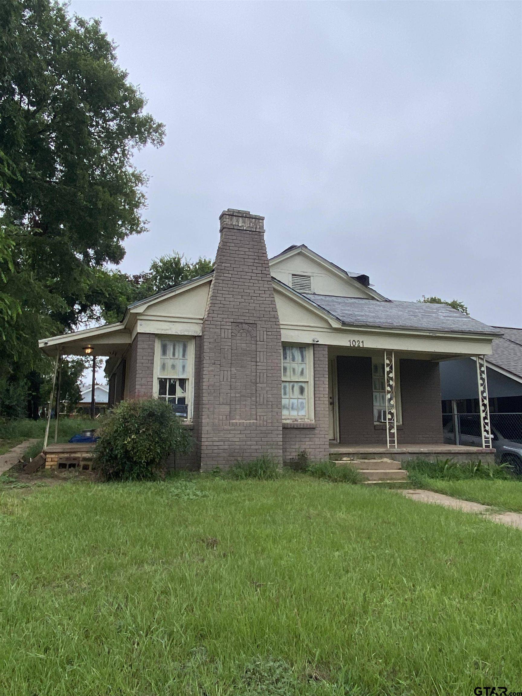 Tyler, TX 75701,1021 Mockingbird Ln