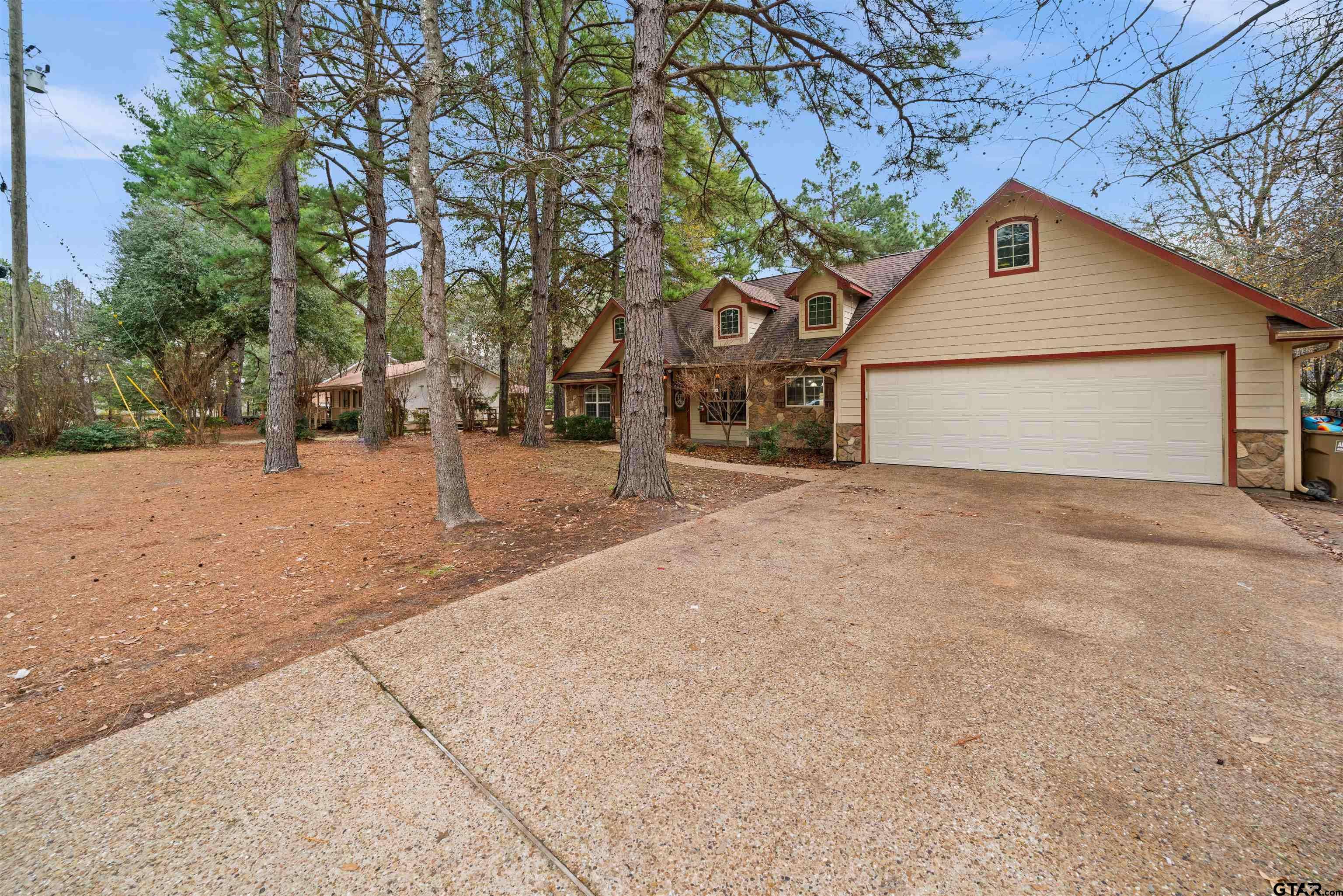 Holly Lake Ranch, TX 75765,656 N GREEN MEADOW TRAIL