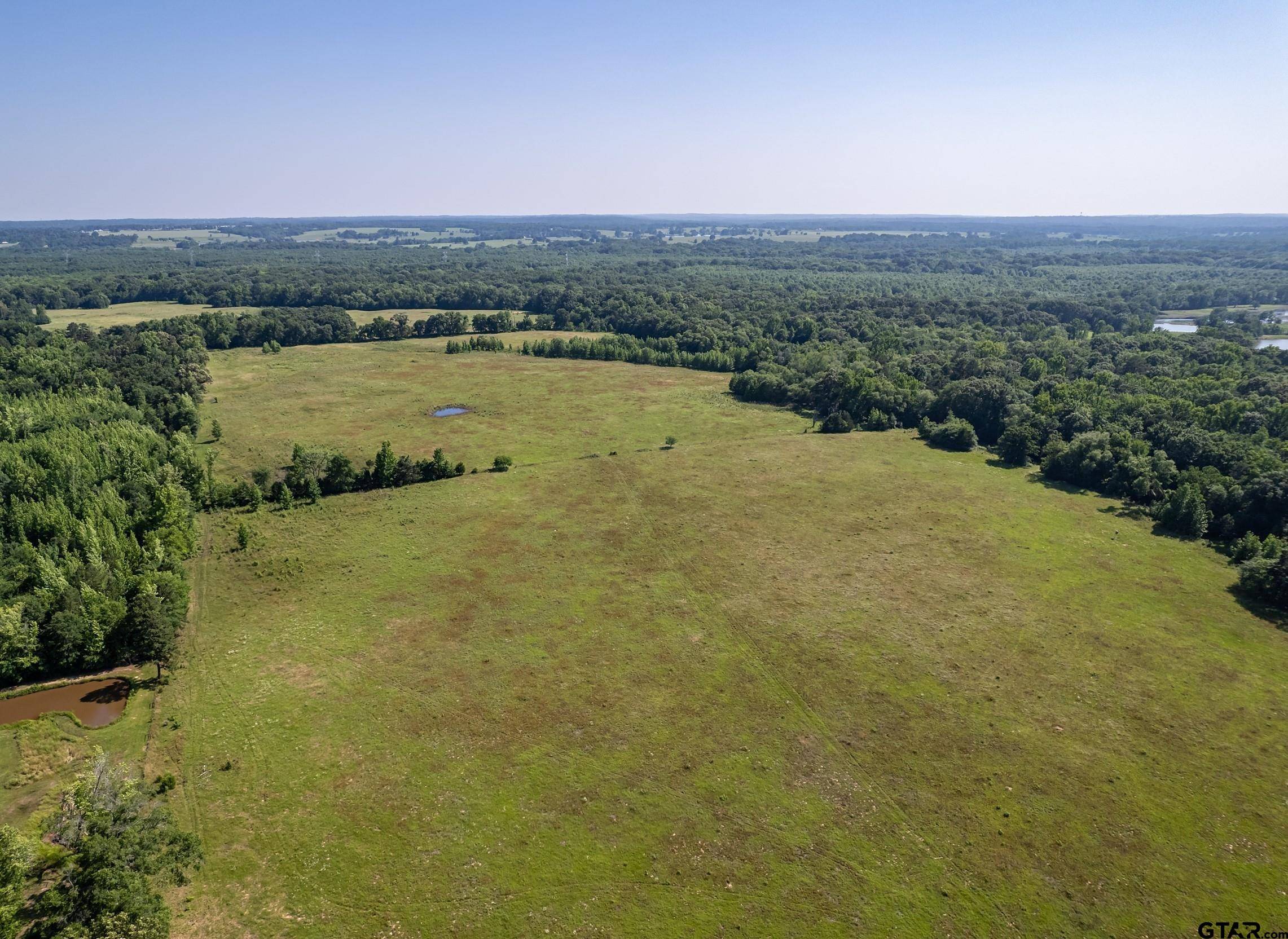 Mineola, TX 75773,400 CR 2775