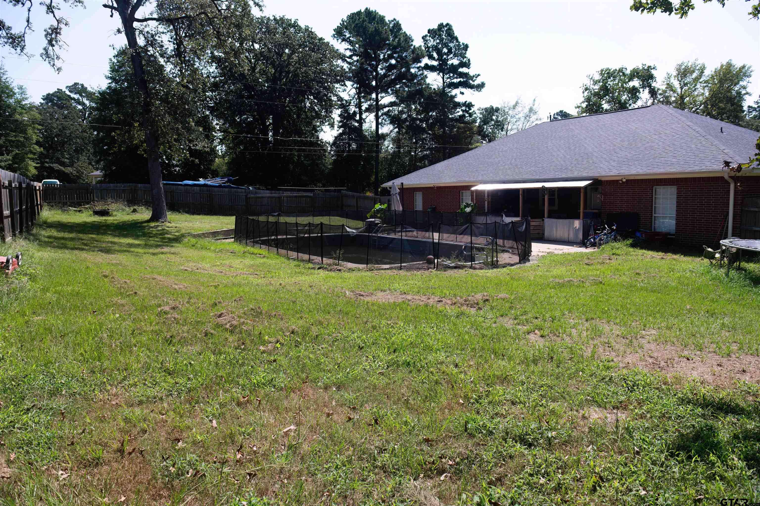 Rusk, TX 75785,114 CR 1329