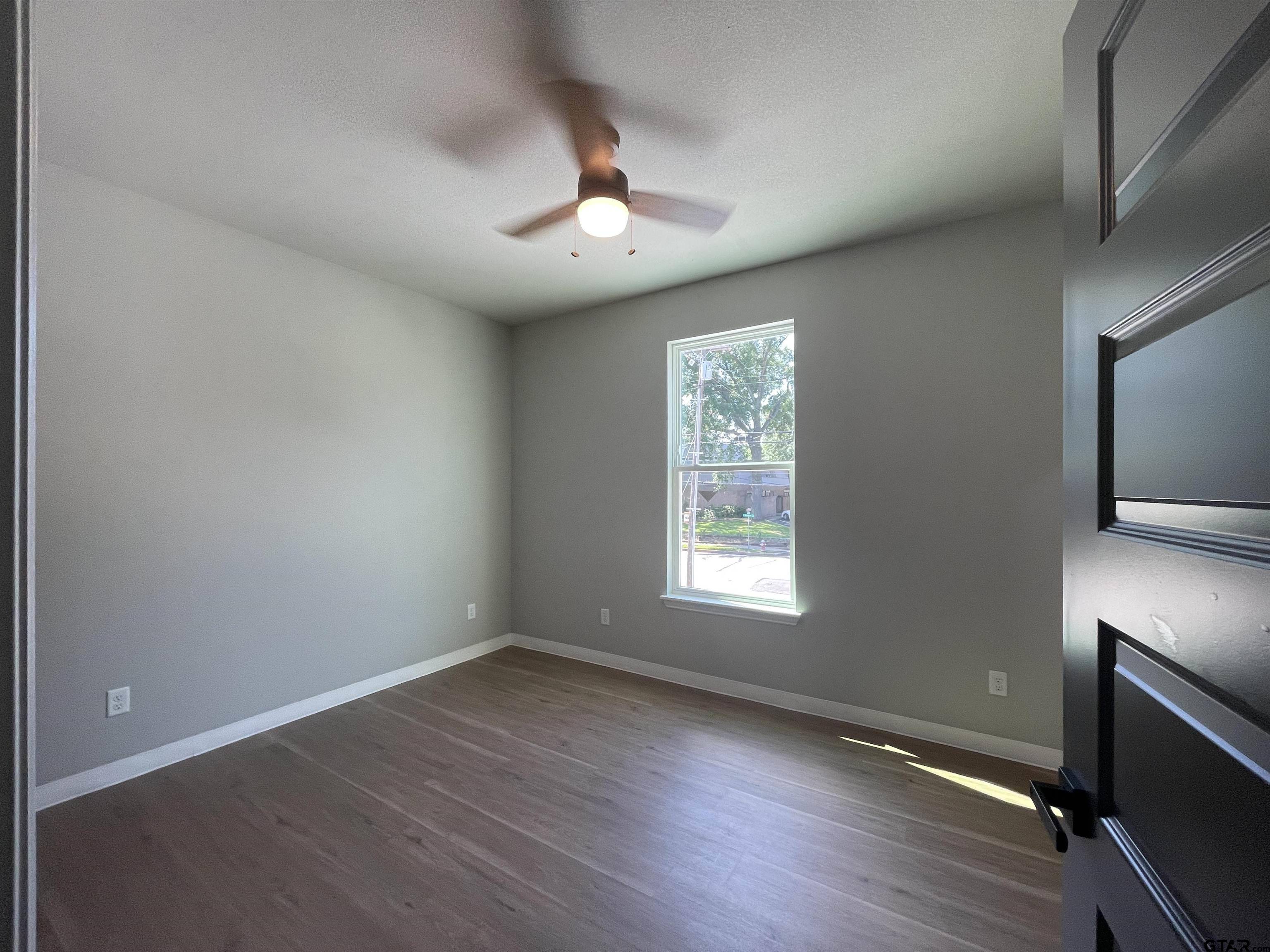 Tyler, TX 75701,422 E Houston St. #100