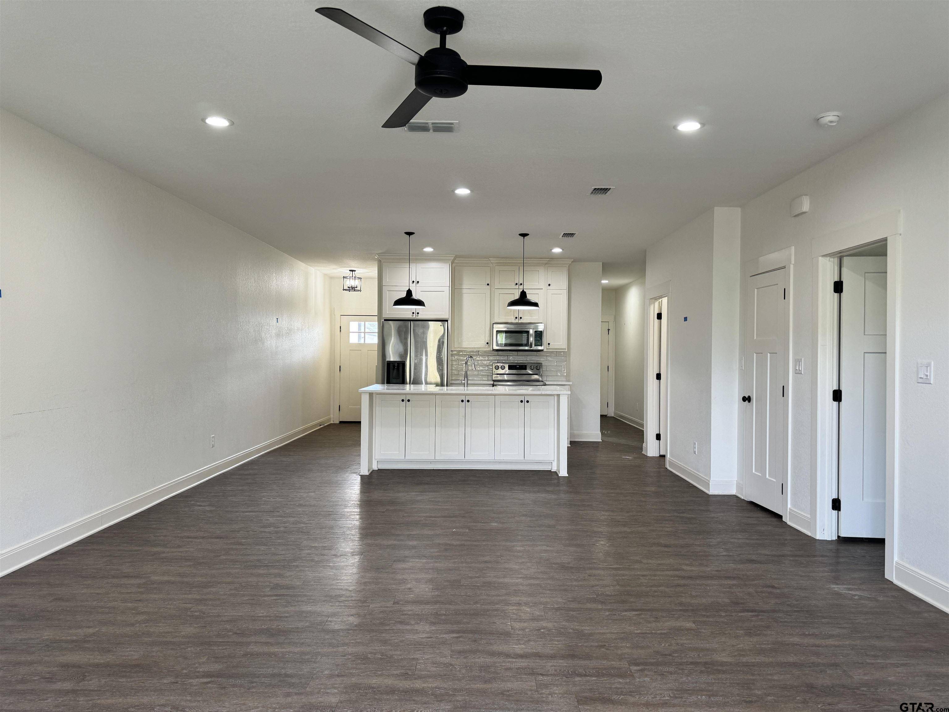 Tyler, TX 75707,16707 Hwy 64 E
