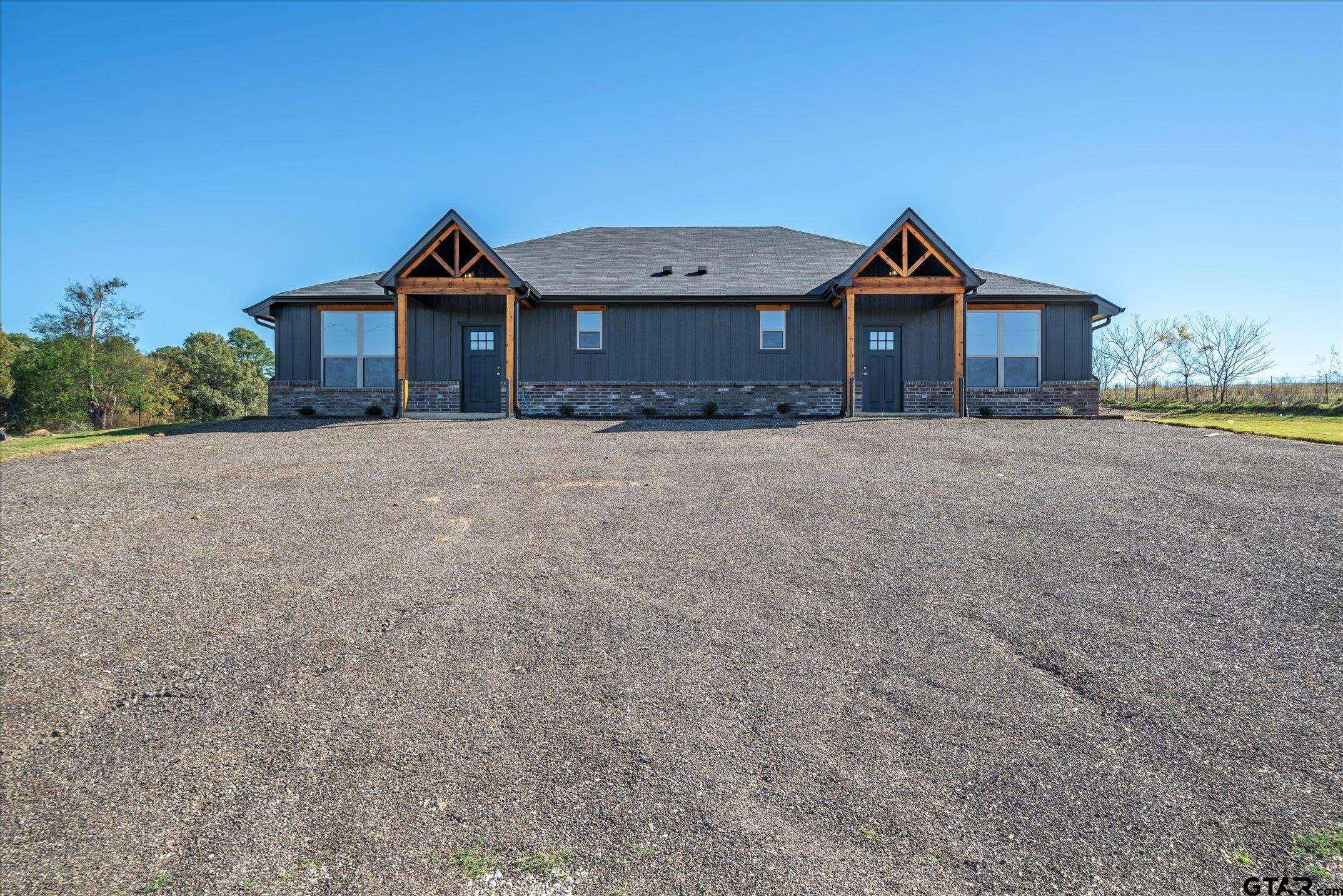 Mineola, TX 75773,719 County Road 2754
