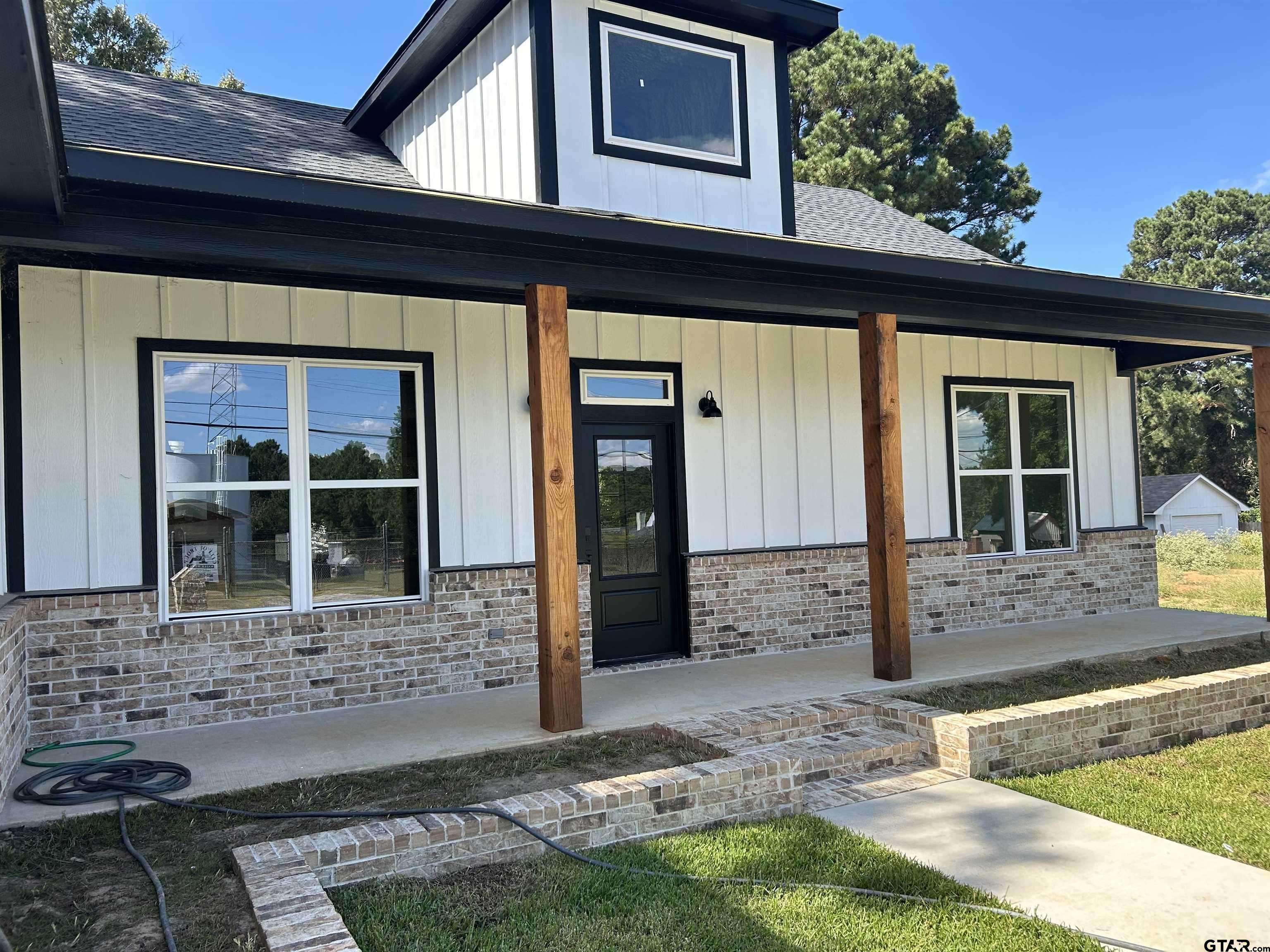 Troup, TX 75789,103 Brandon