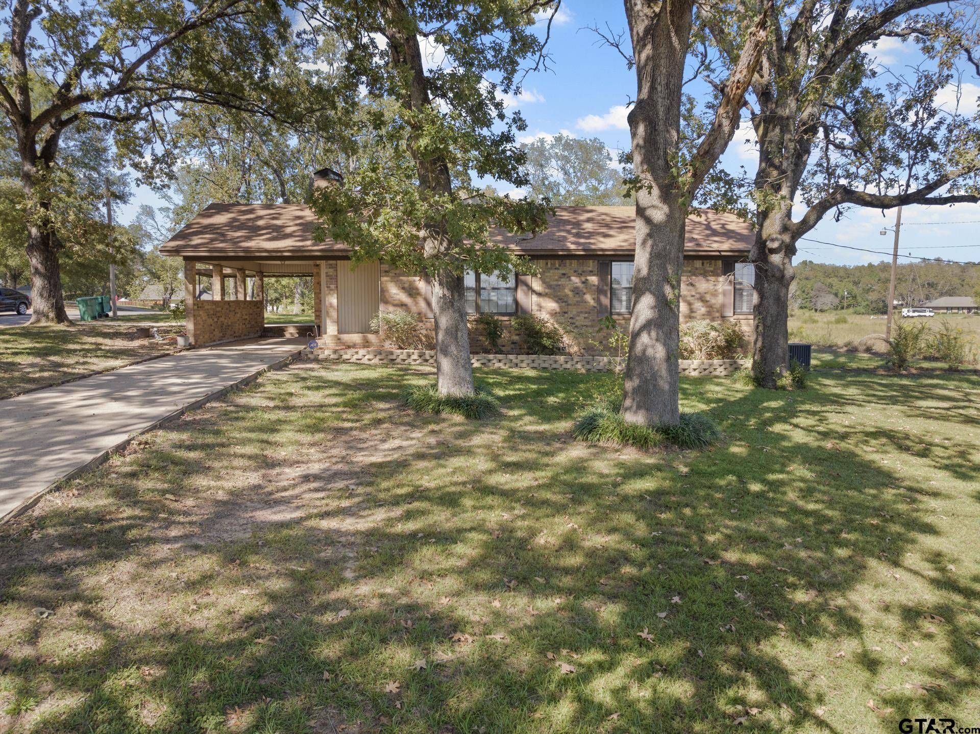 Naples, TX 75568,302 Smith St