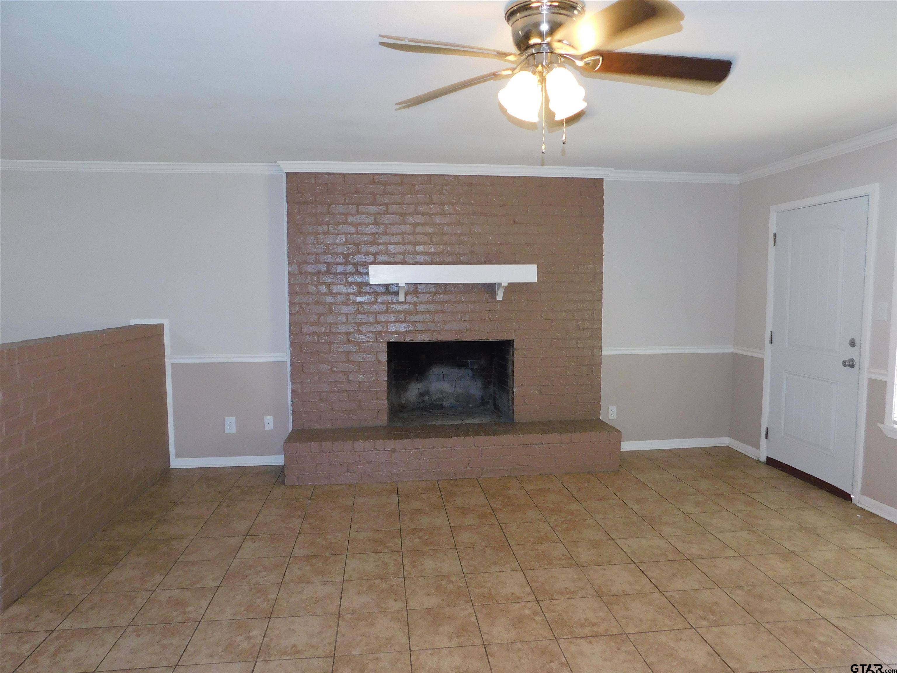 Lindale, TX 75771,602 E SOUTH ST UNIT 3