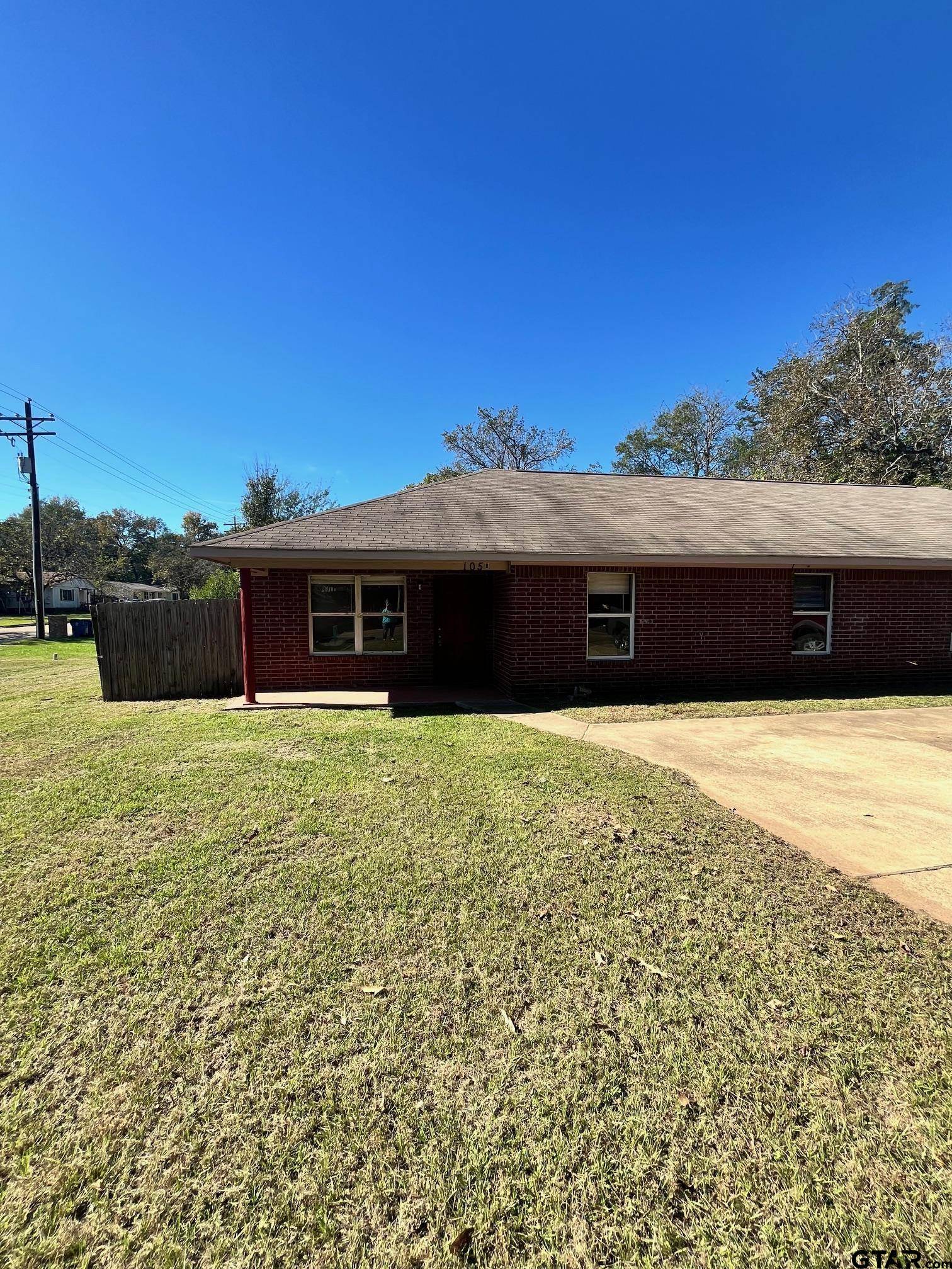 Troup, TX 75789,105 Beulah St Unit A