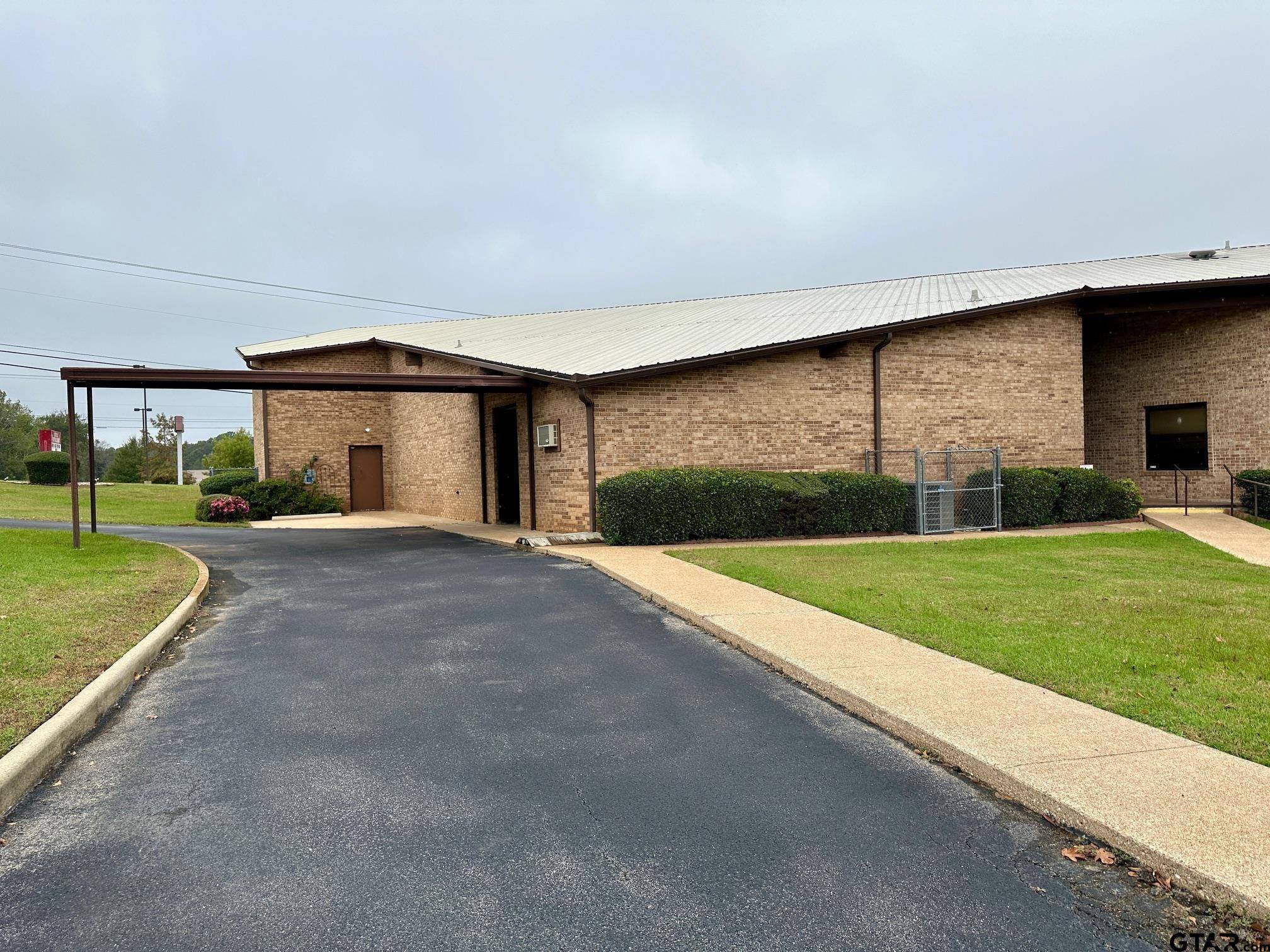 Tyler, TX 75703,7720 S Broadway Ave