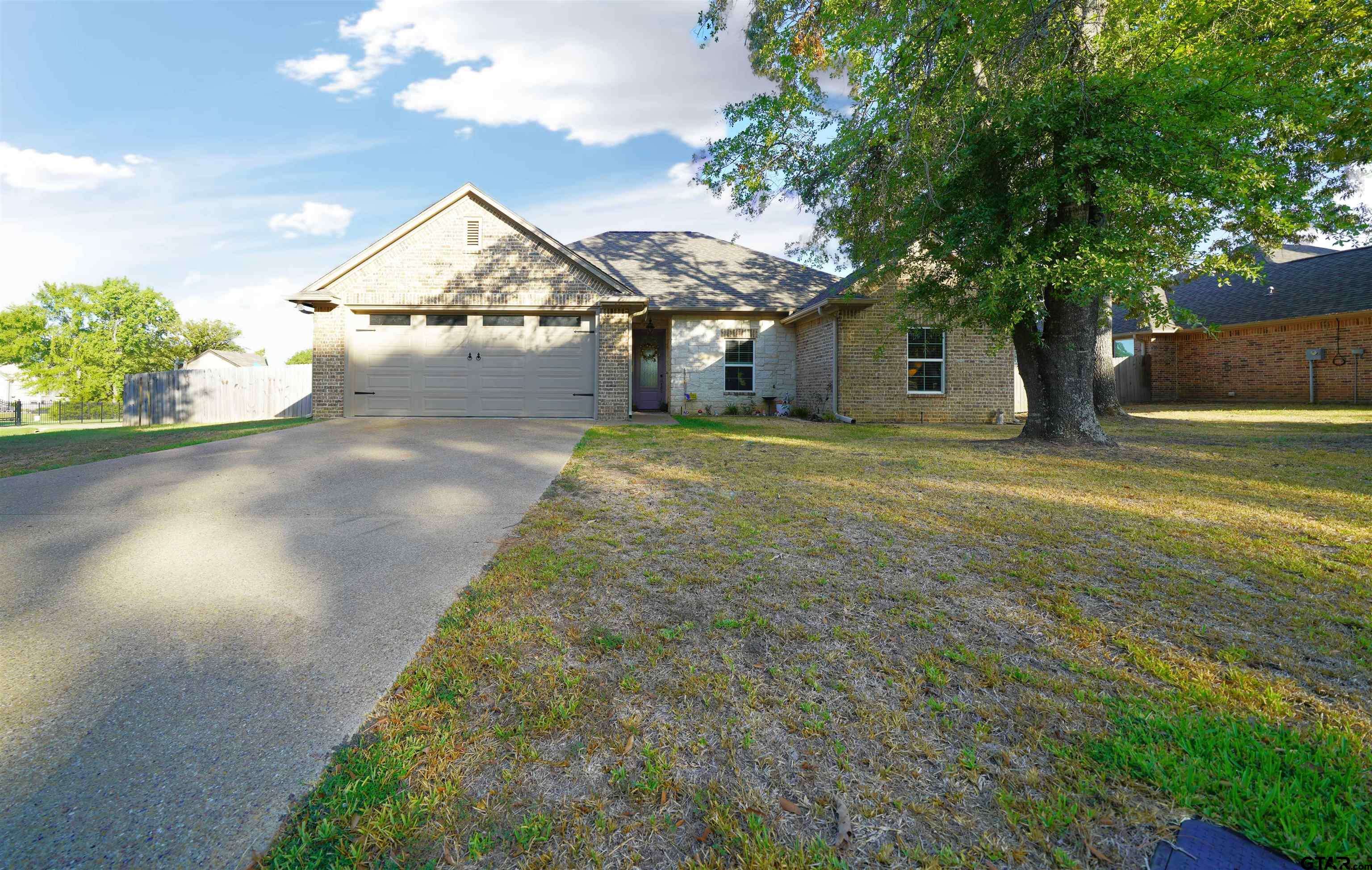 Bullard, TX 75757,994 County Road 3504