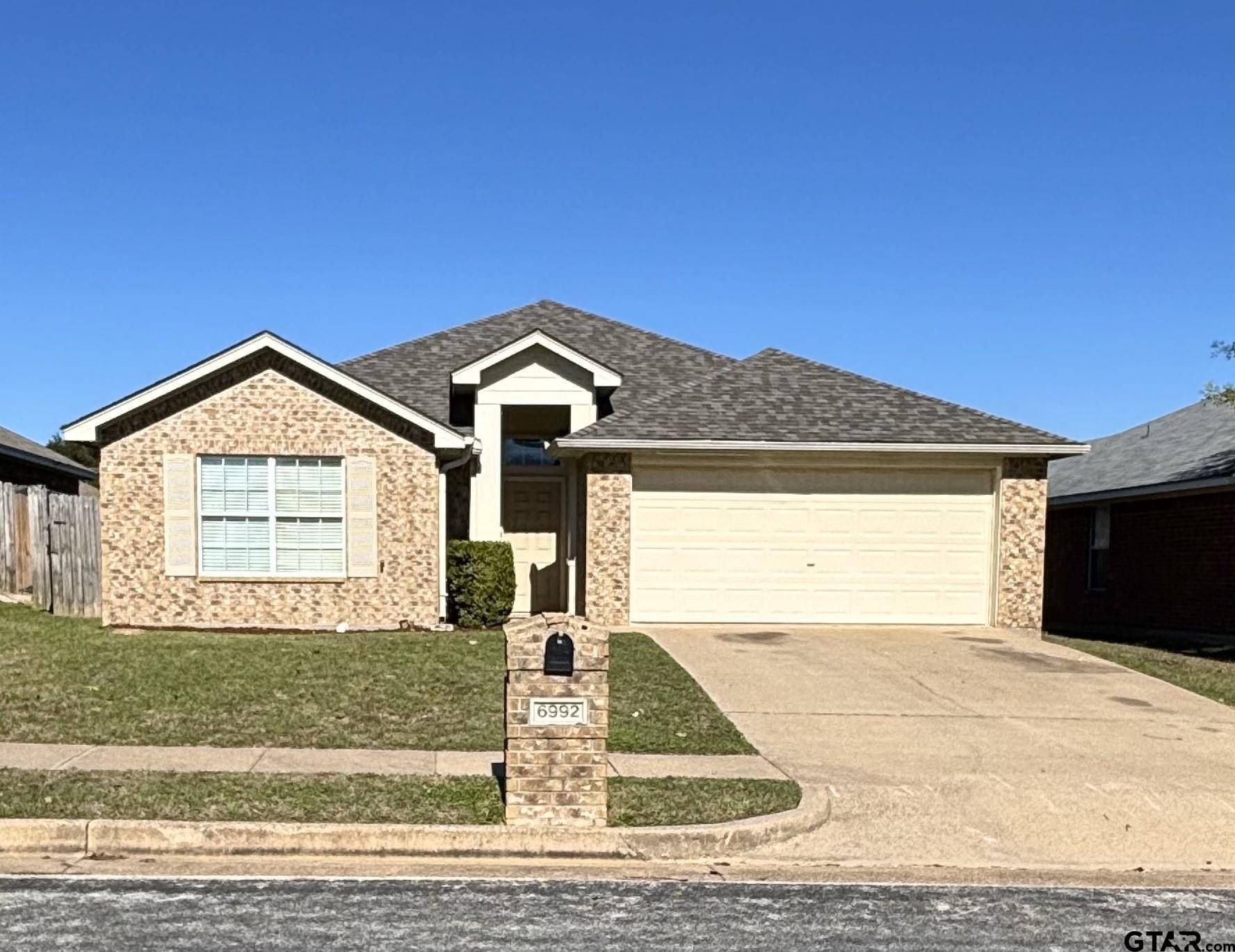 Flint, TX 75762,6992 La Hacienda Dr