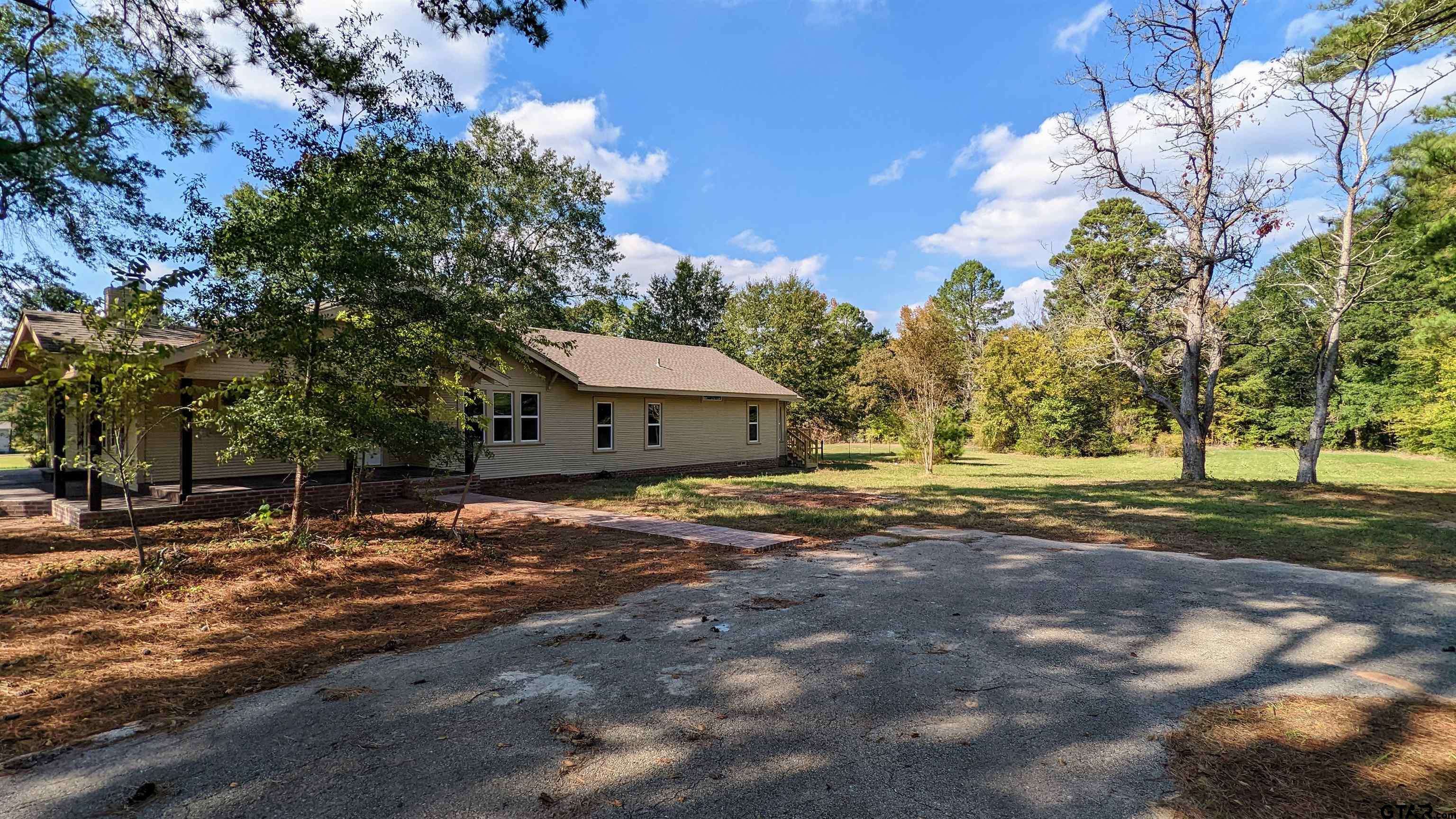 Jacksonville, TX 75766,1279 CR 3201