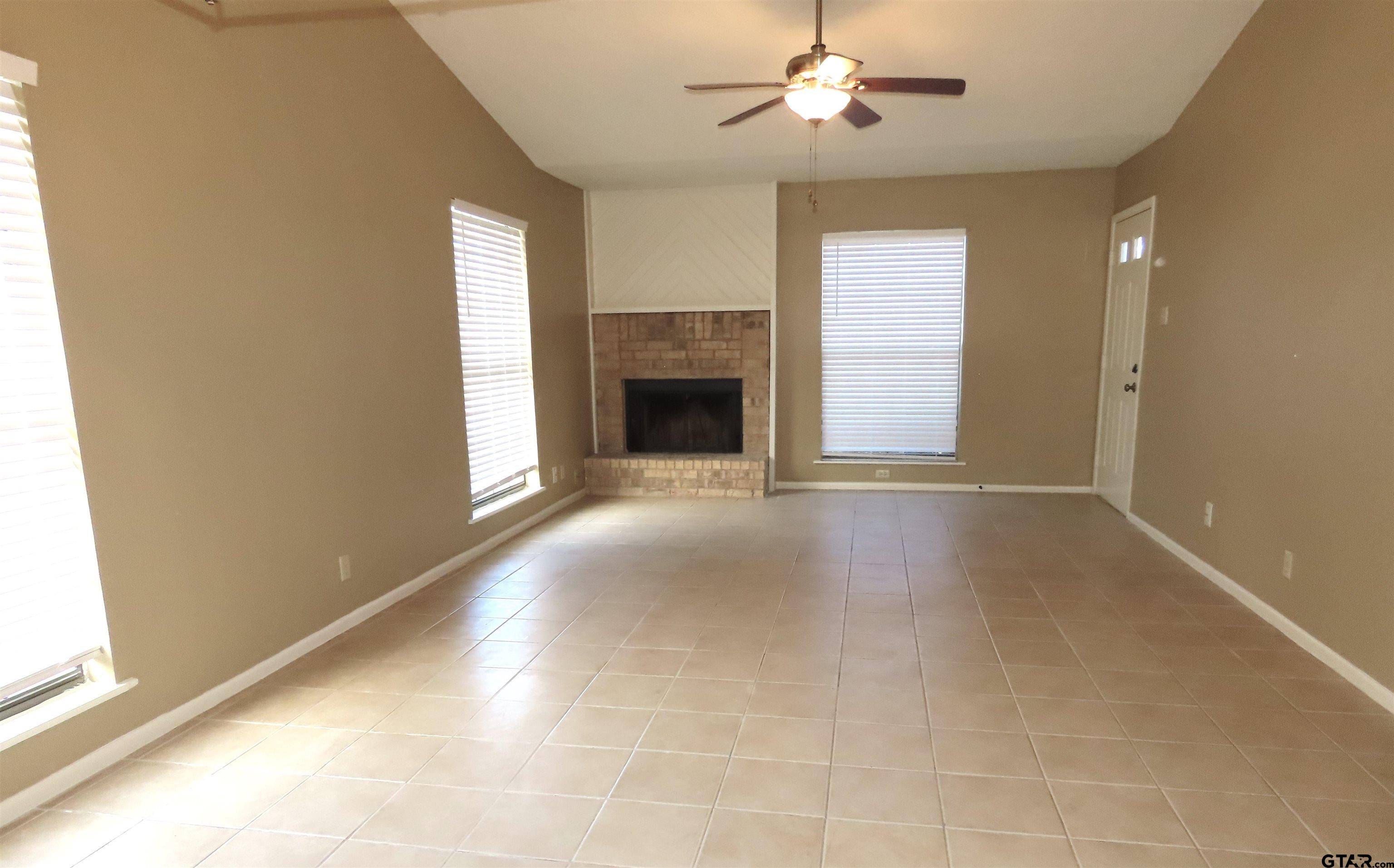 Tyler, TX 75701,3429 Lexington Dr.