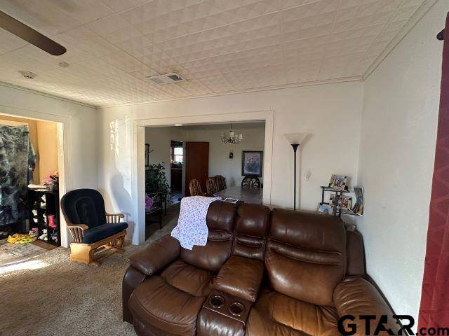 Timpson, TX 75975,729 Rosehill