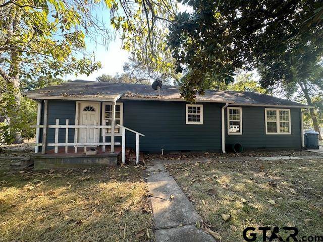 Hawkins, TX 75765,150 Wells Street