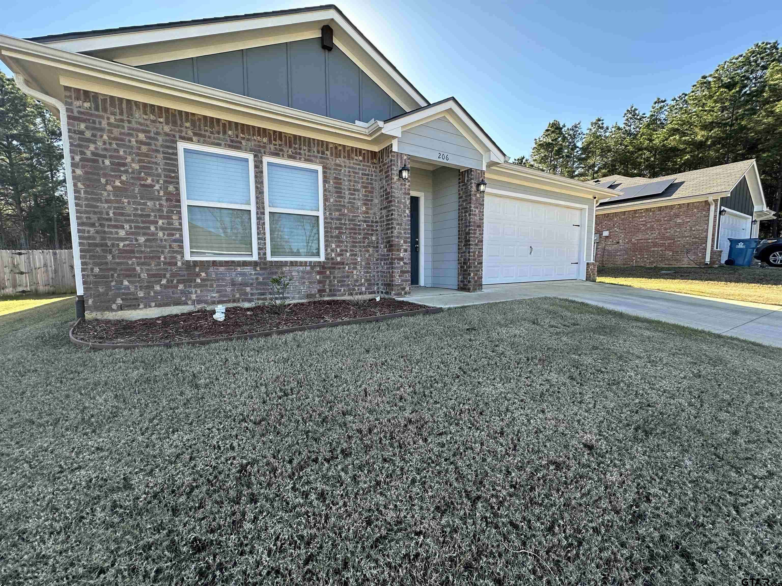 Jacksonville, TX 75766,206 Summit Cove