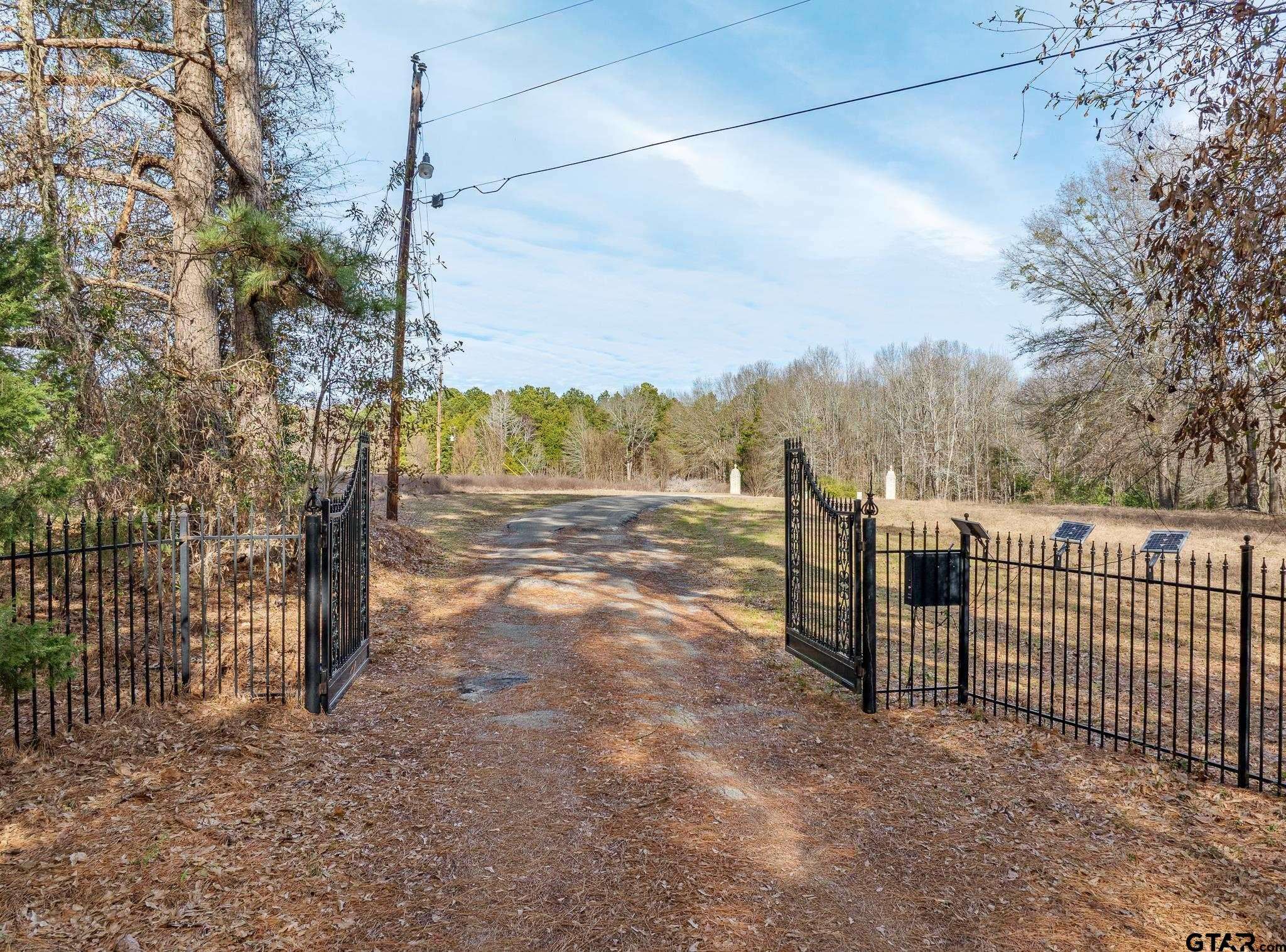 Whitehouse, TX 75791,18186 and 18180 C R 2195 (Maji Rd)