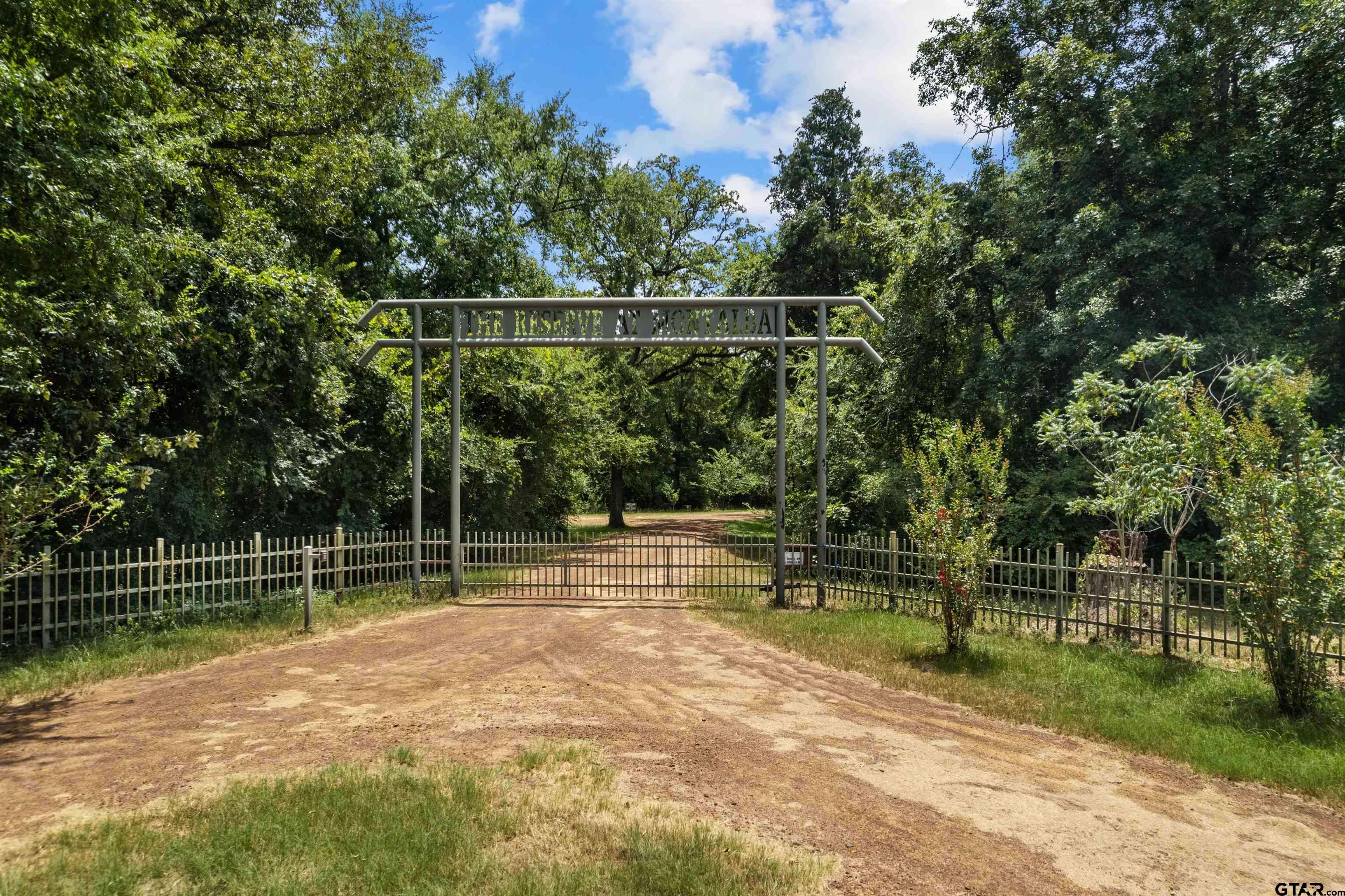 Montalba, TX 75853,19 Lakeside Dr.