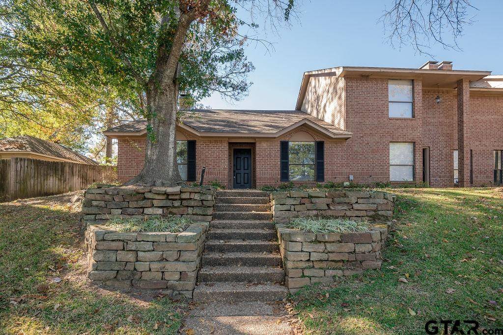 Tyler, TX 75703,5919 Hollytree Dr