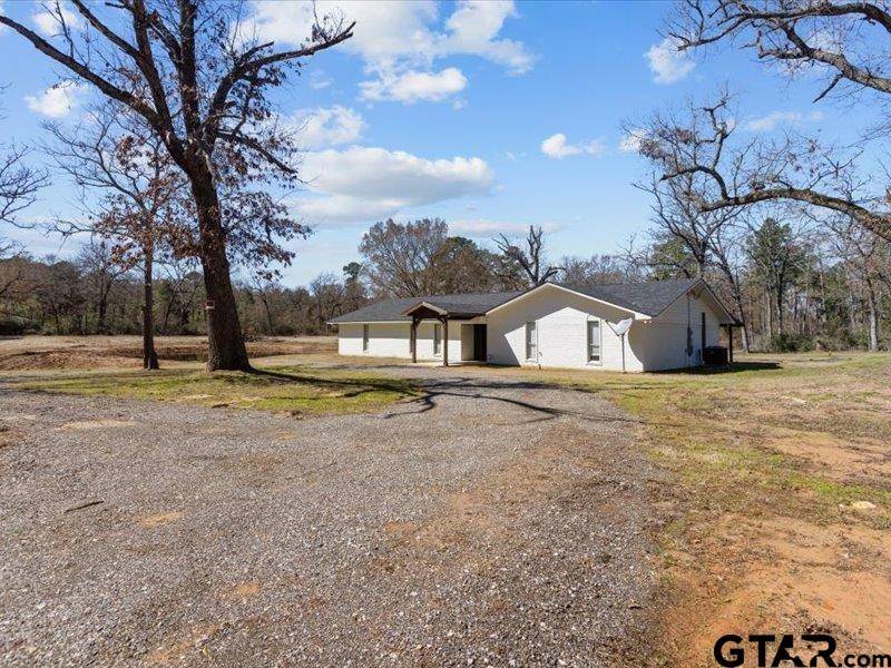 Palestine, TX 75801,4692 An County Road 2101