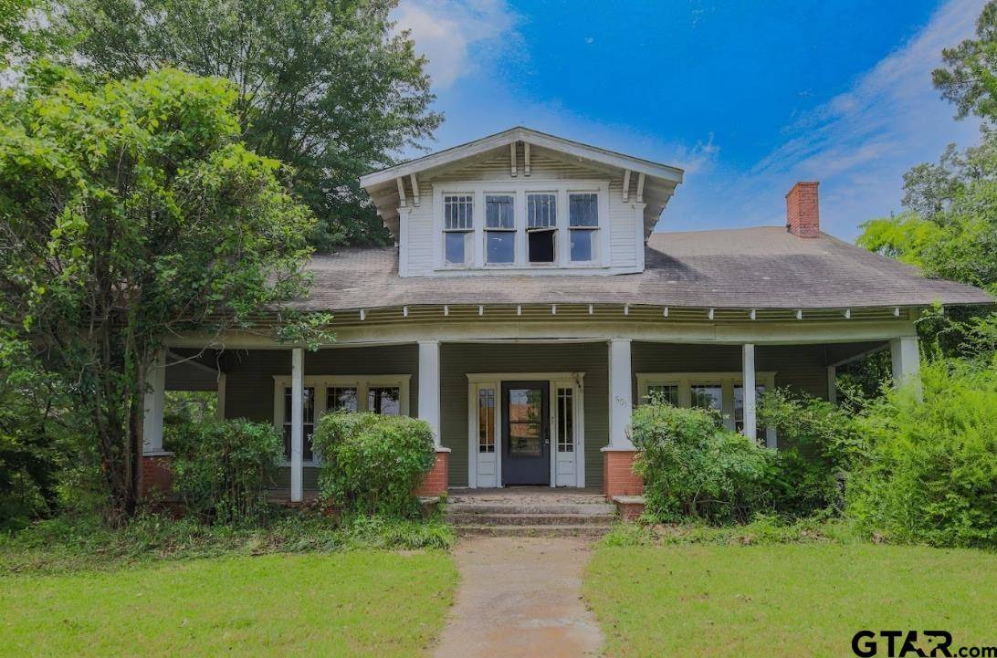 Grand Saline, TX 75140,501 Spring