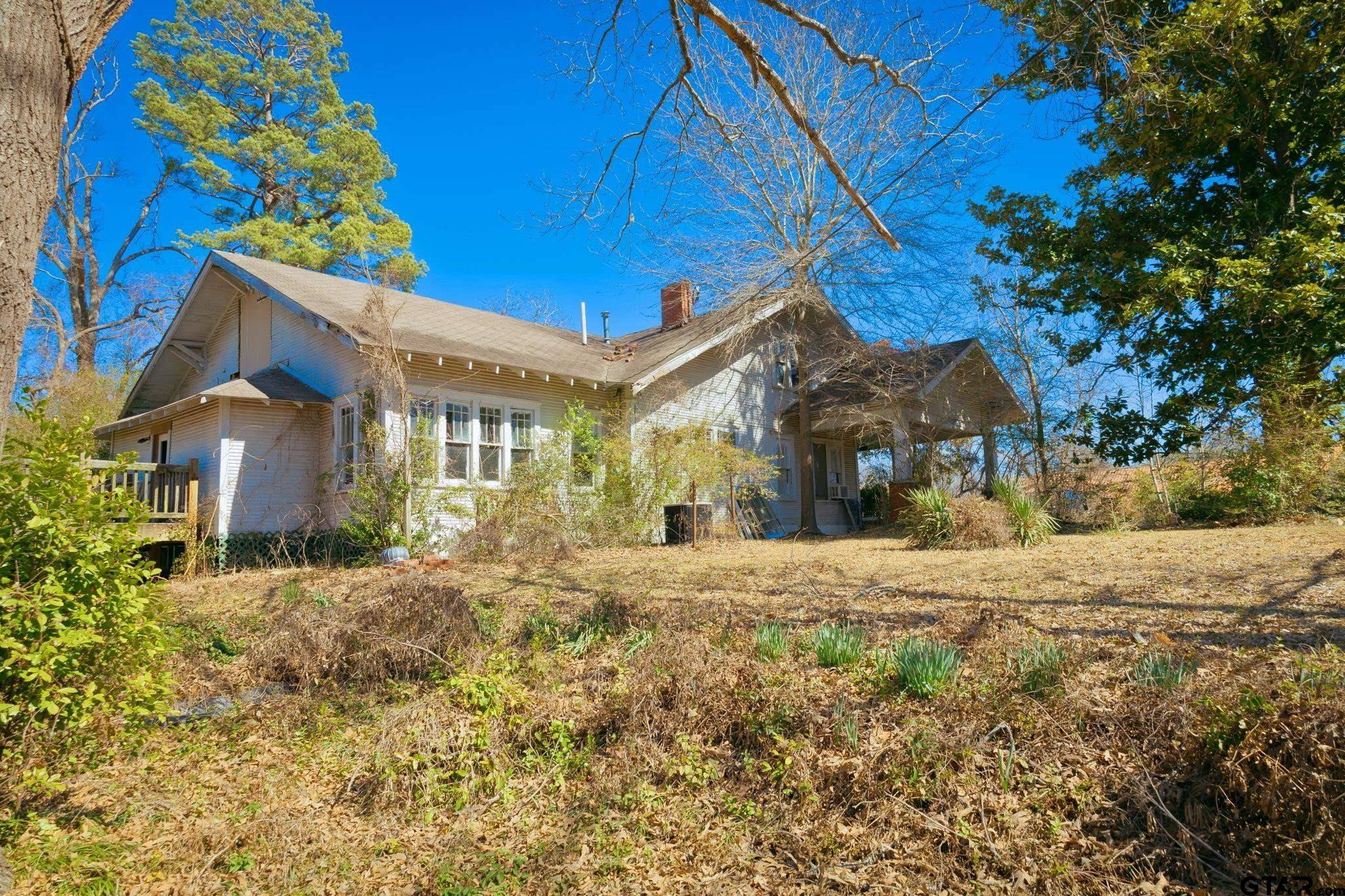 Grand Saline, TX 75140,501 Spring