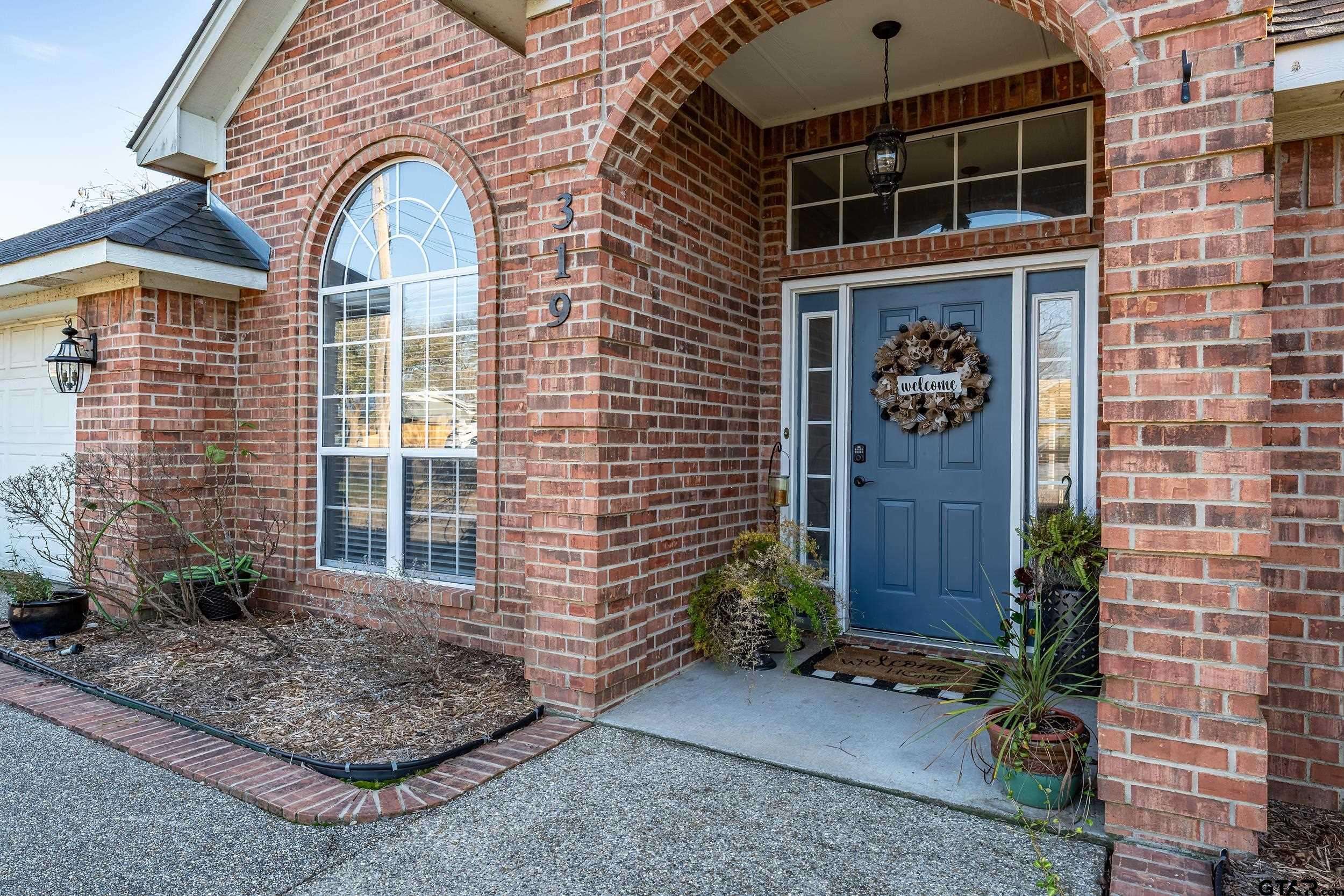 Mineola, TX 75773,319 Nuss Drive