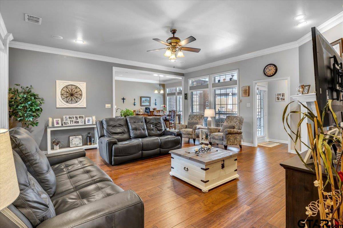 Tyler, TX 75703,1900 Frostwood